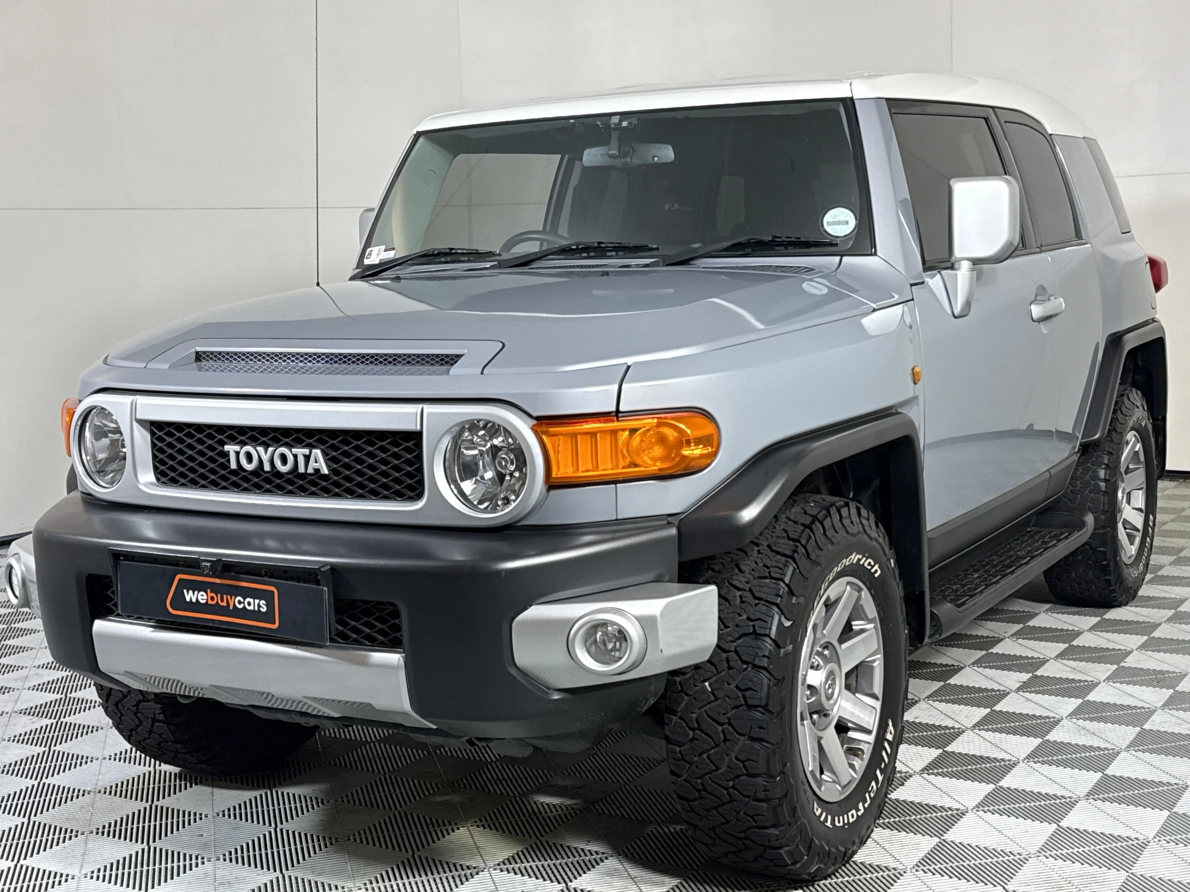 2021 Toyota Land Cruiser FJ 4.0 V6 Cruiser