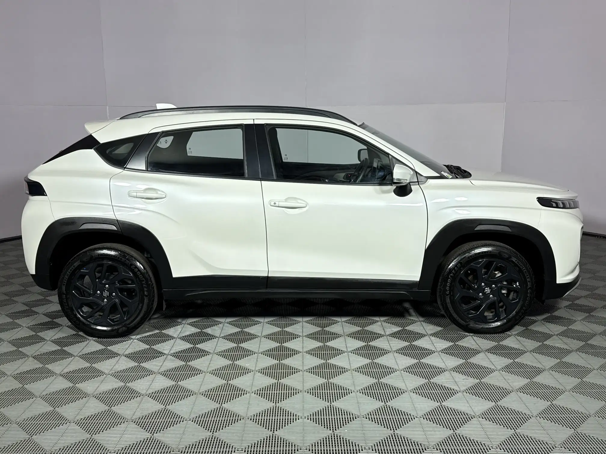 Suzuki Fronx