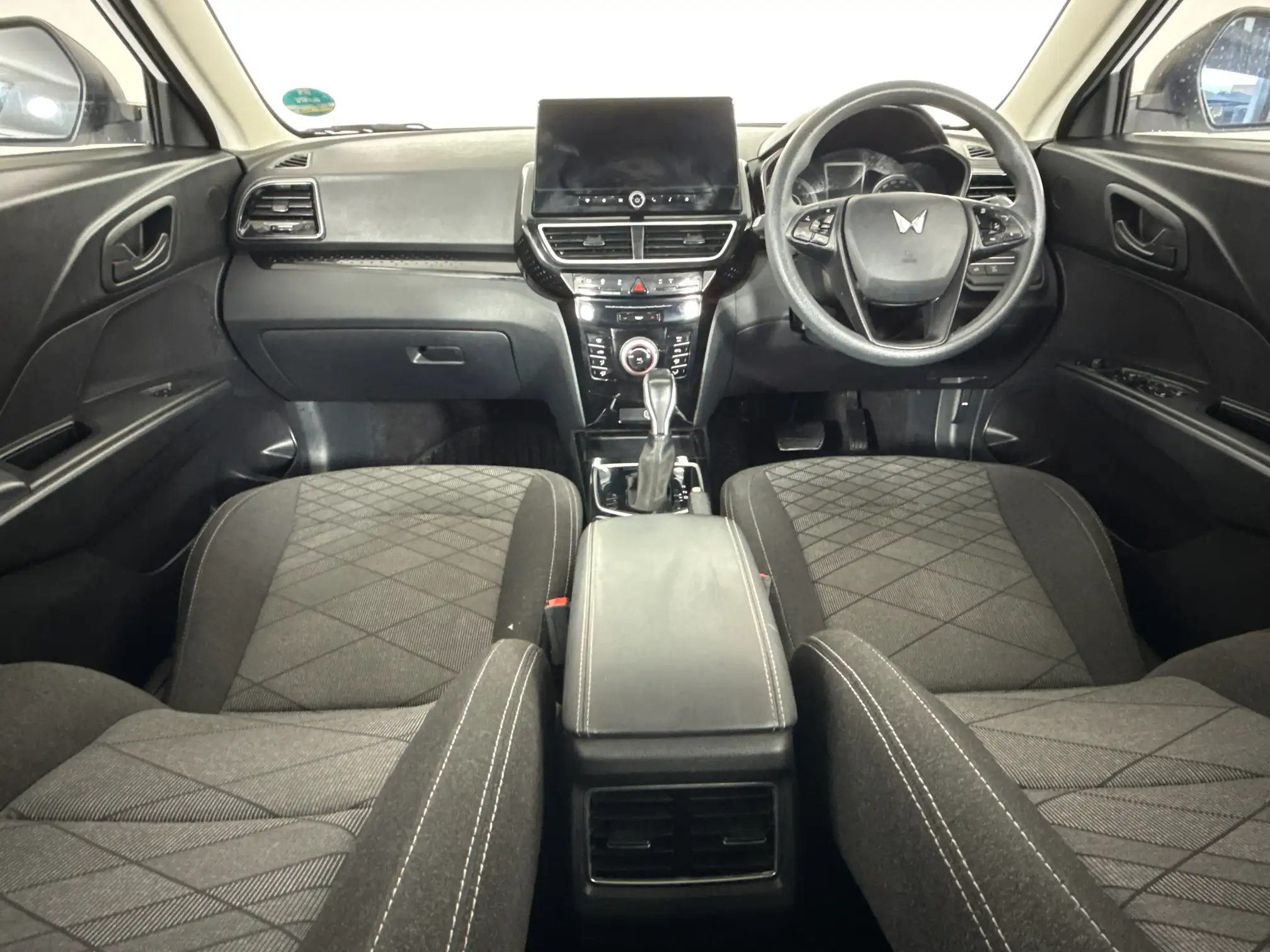 Mahindra Xuv3xo