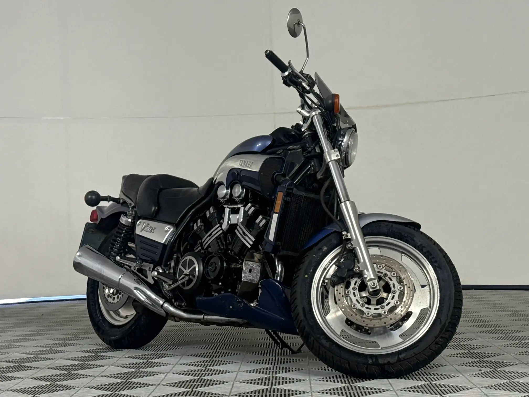 Yamaha V-MAX