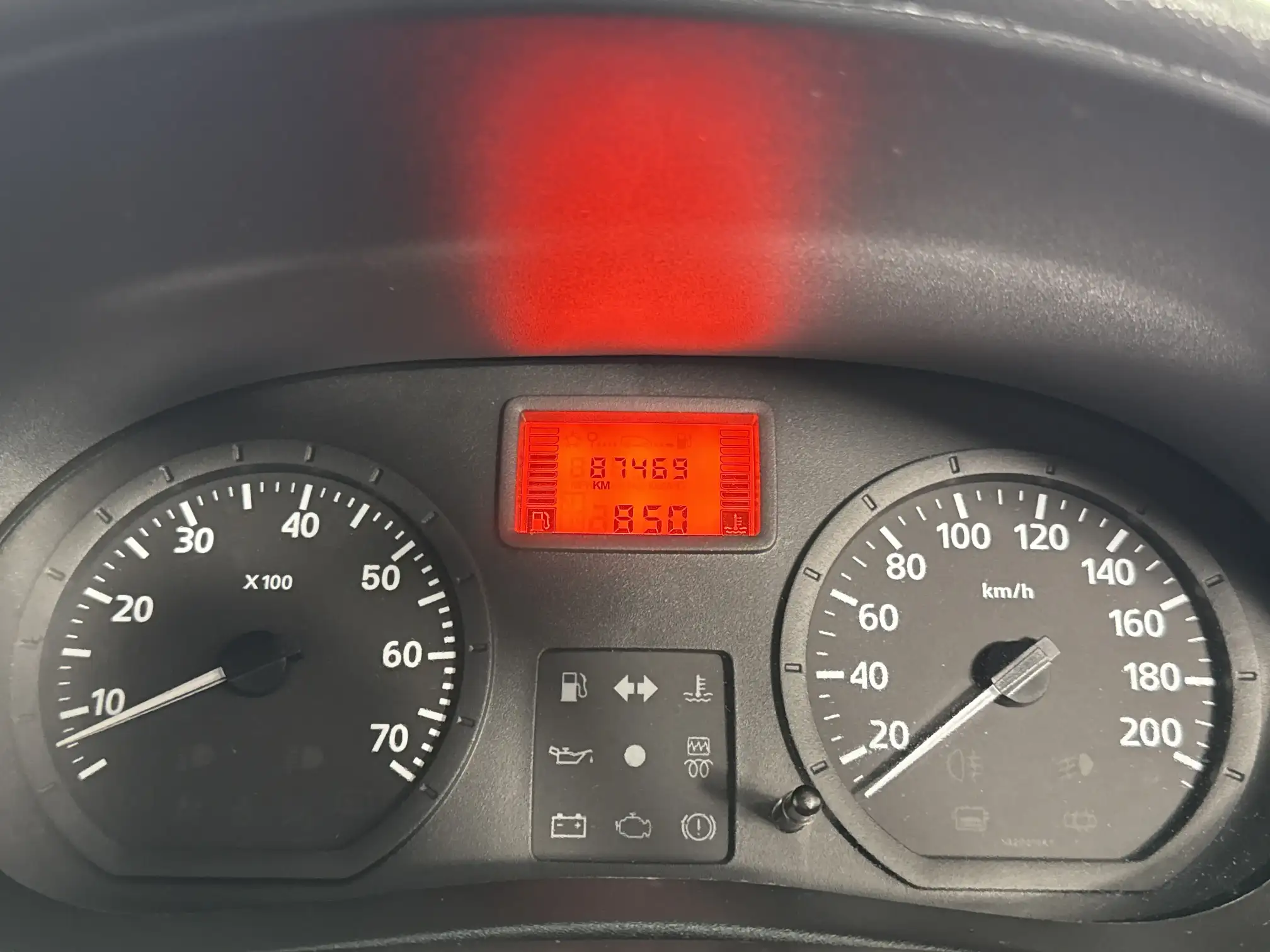 Nissan NP200