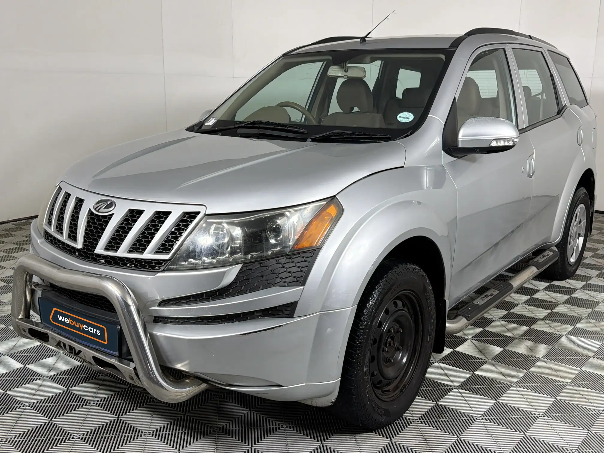 2015 Mahindra XUV