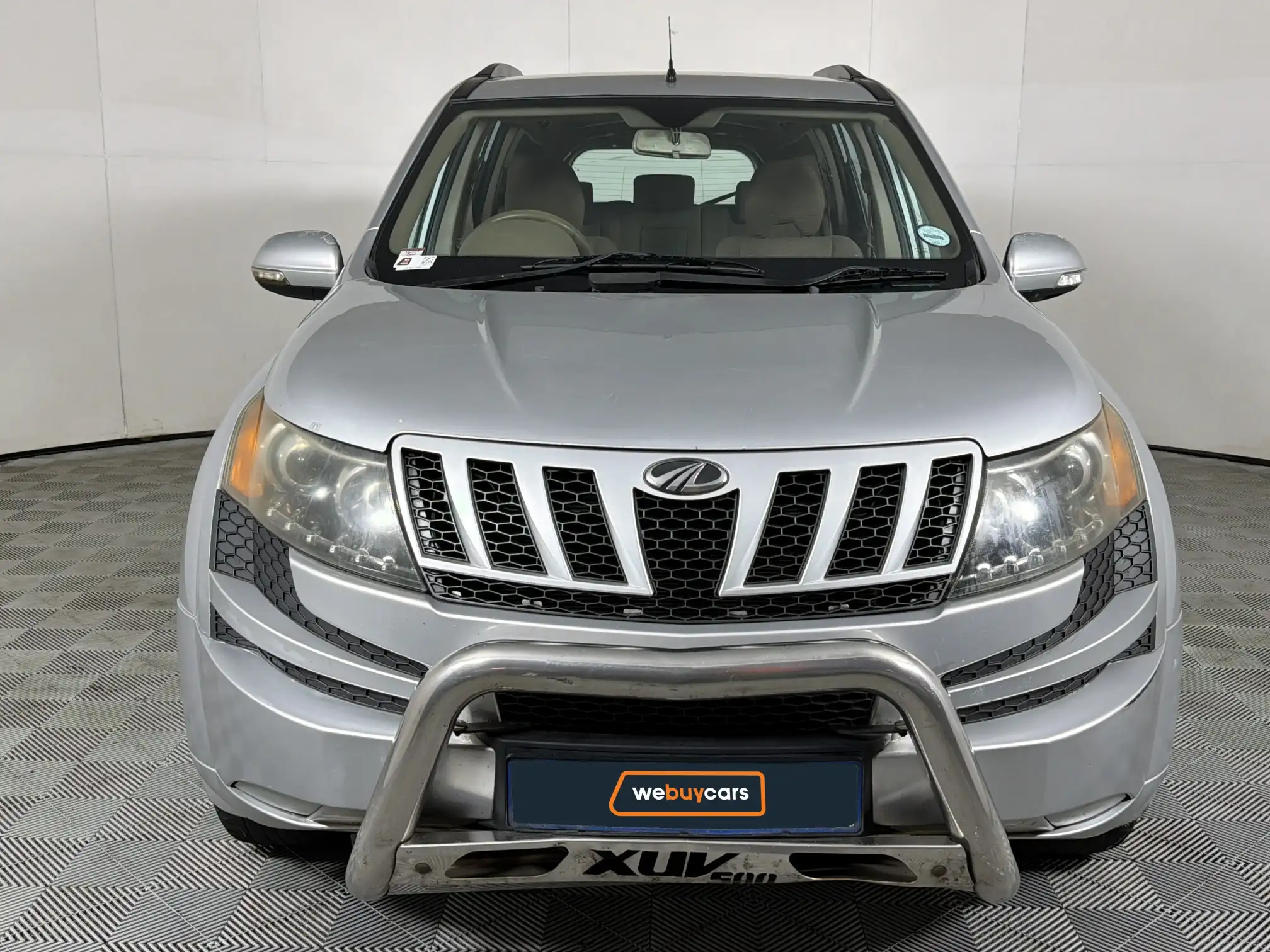 Mahindra XUV