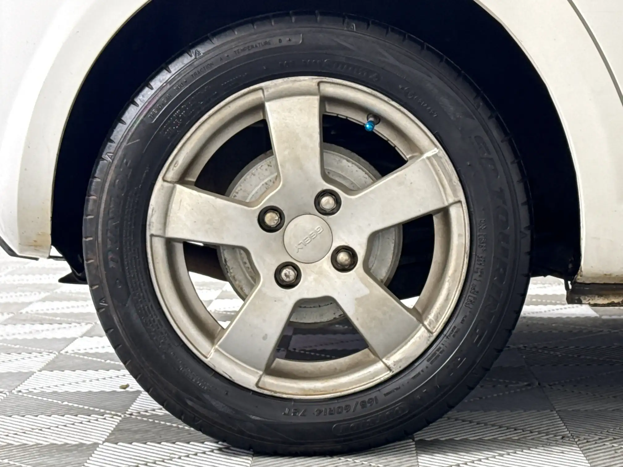 Geely LC