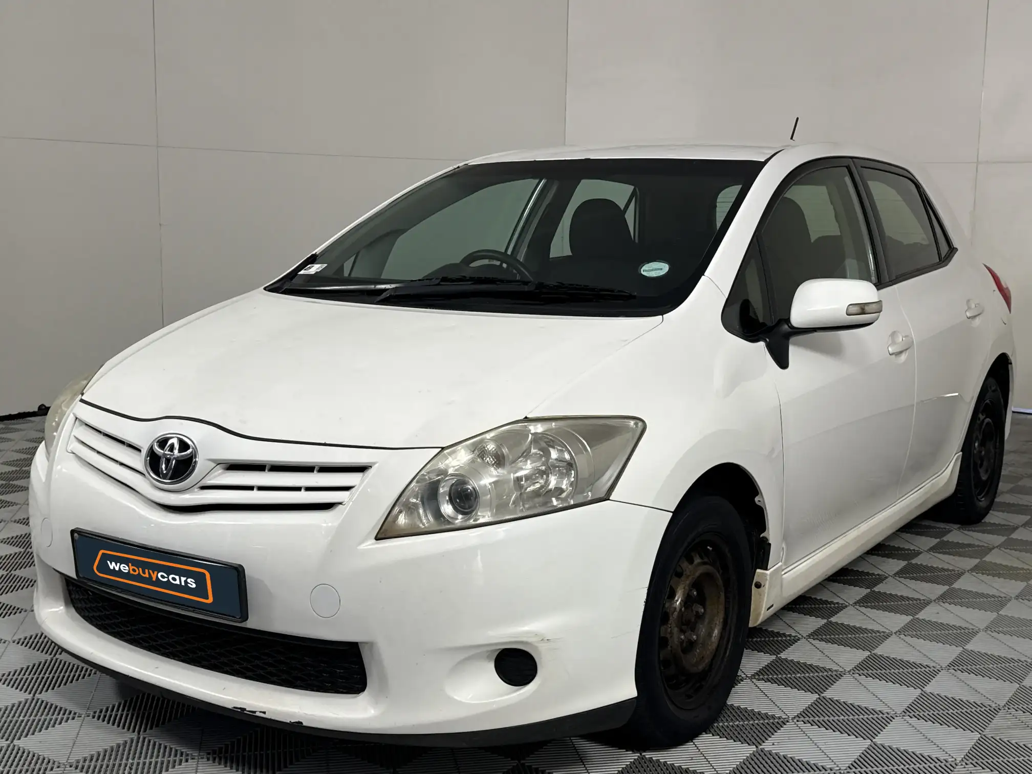 2011 Toyota Auris