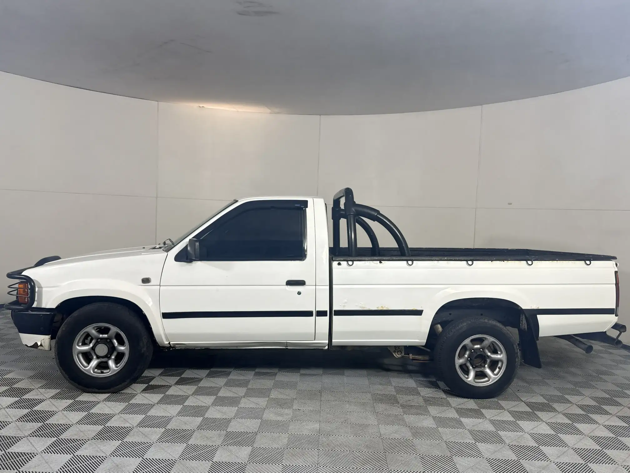 Nissan Hardbody