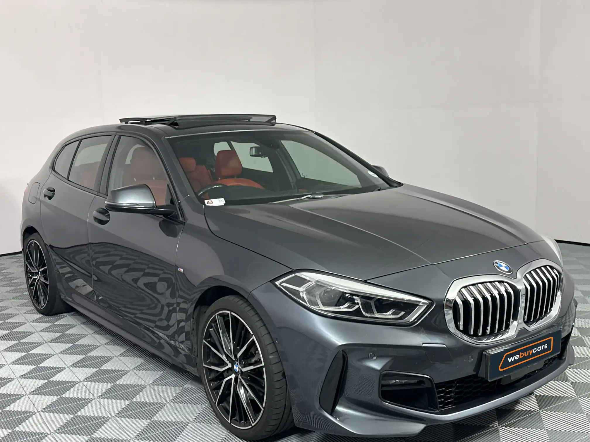 BMW 1 Series (f40)