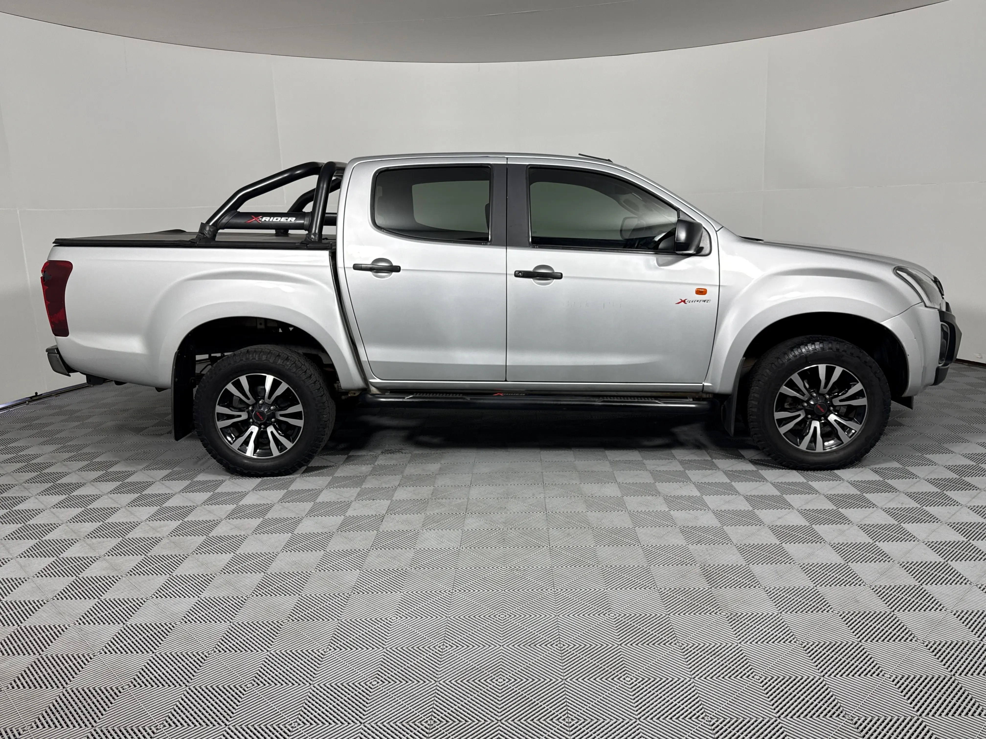 2020 Isuzu D-MAX 250 HO X-Rider Double Cab Pick Up, photo 4