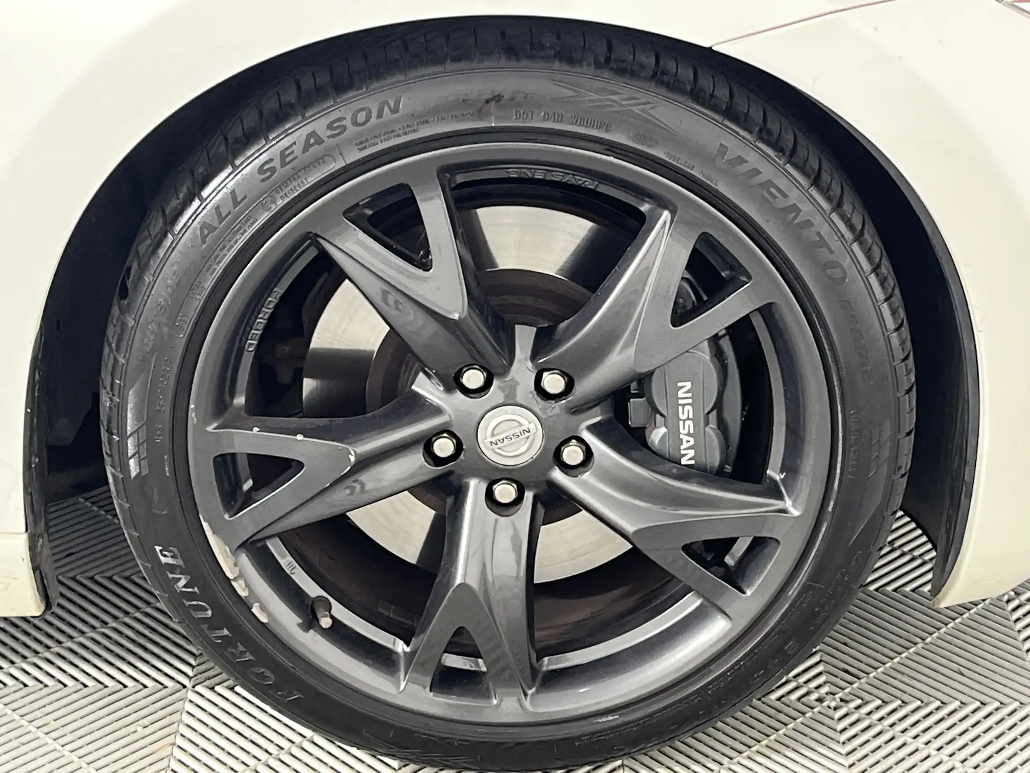 Nissan 370 Z