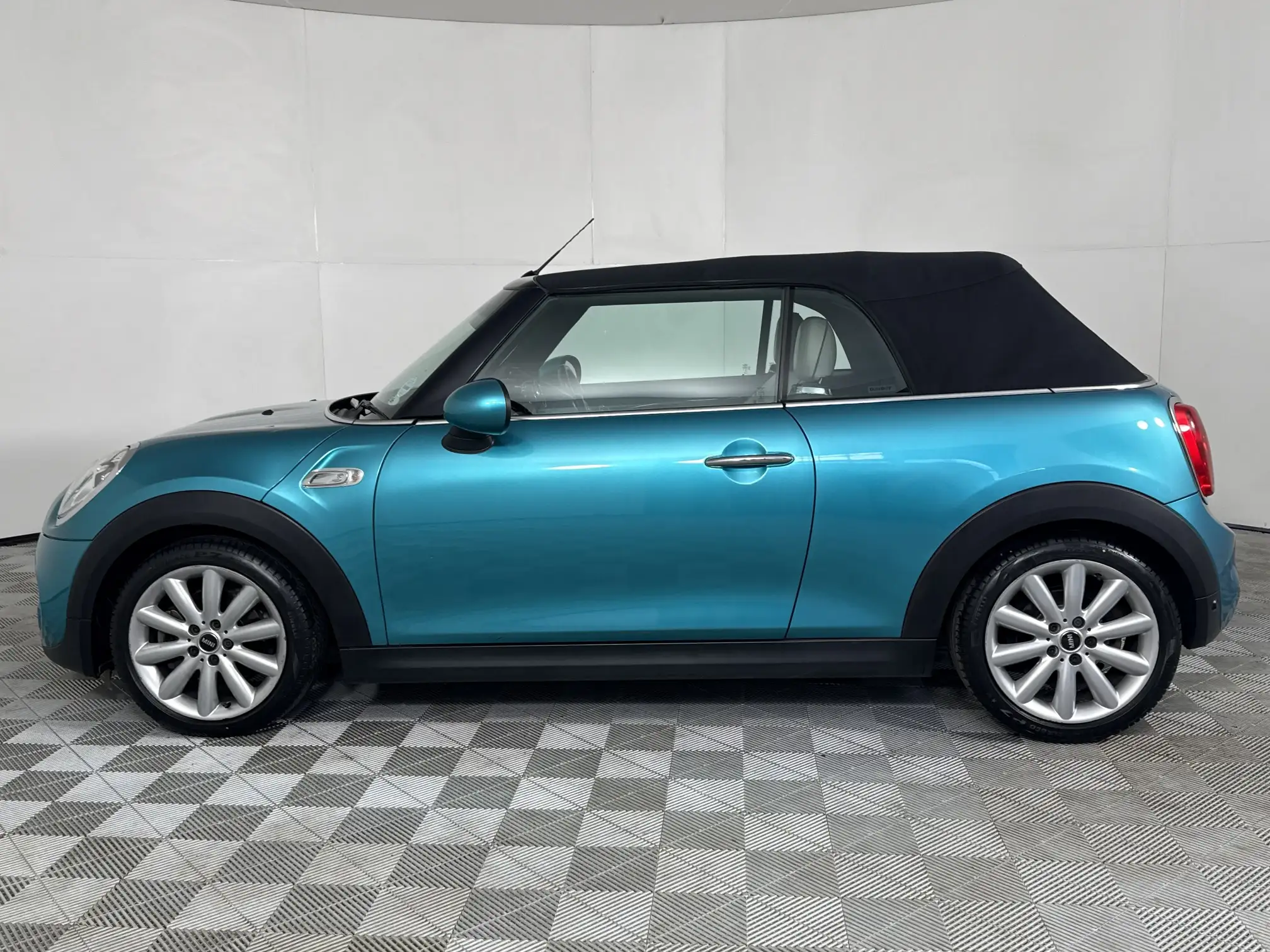 Mini Cooper Convertible