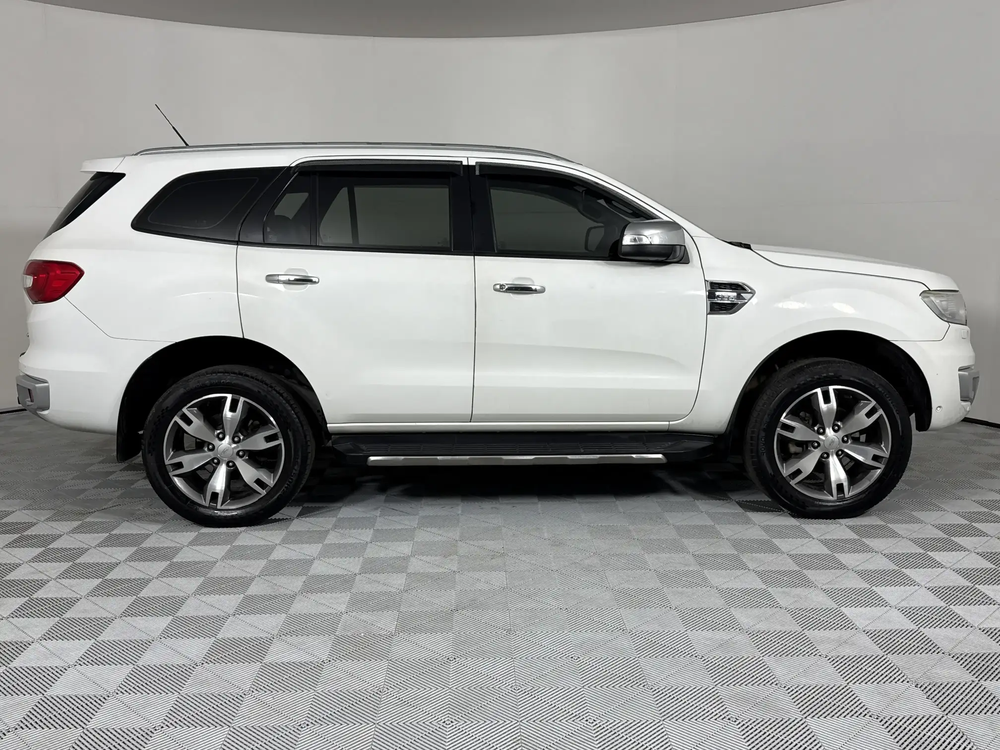Ford Everest