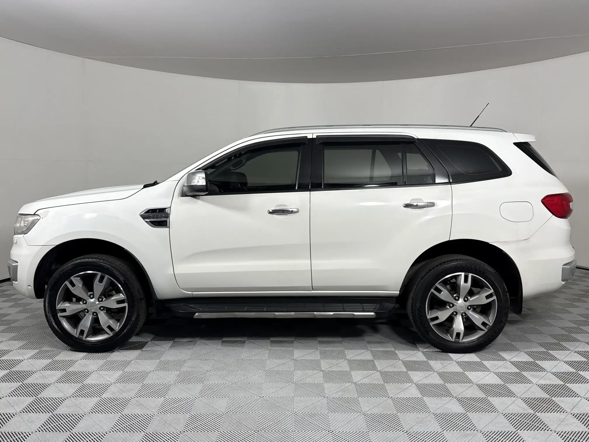 Ford Everest