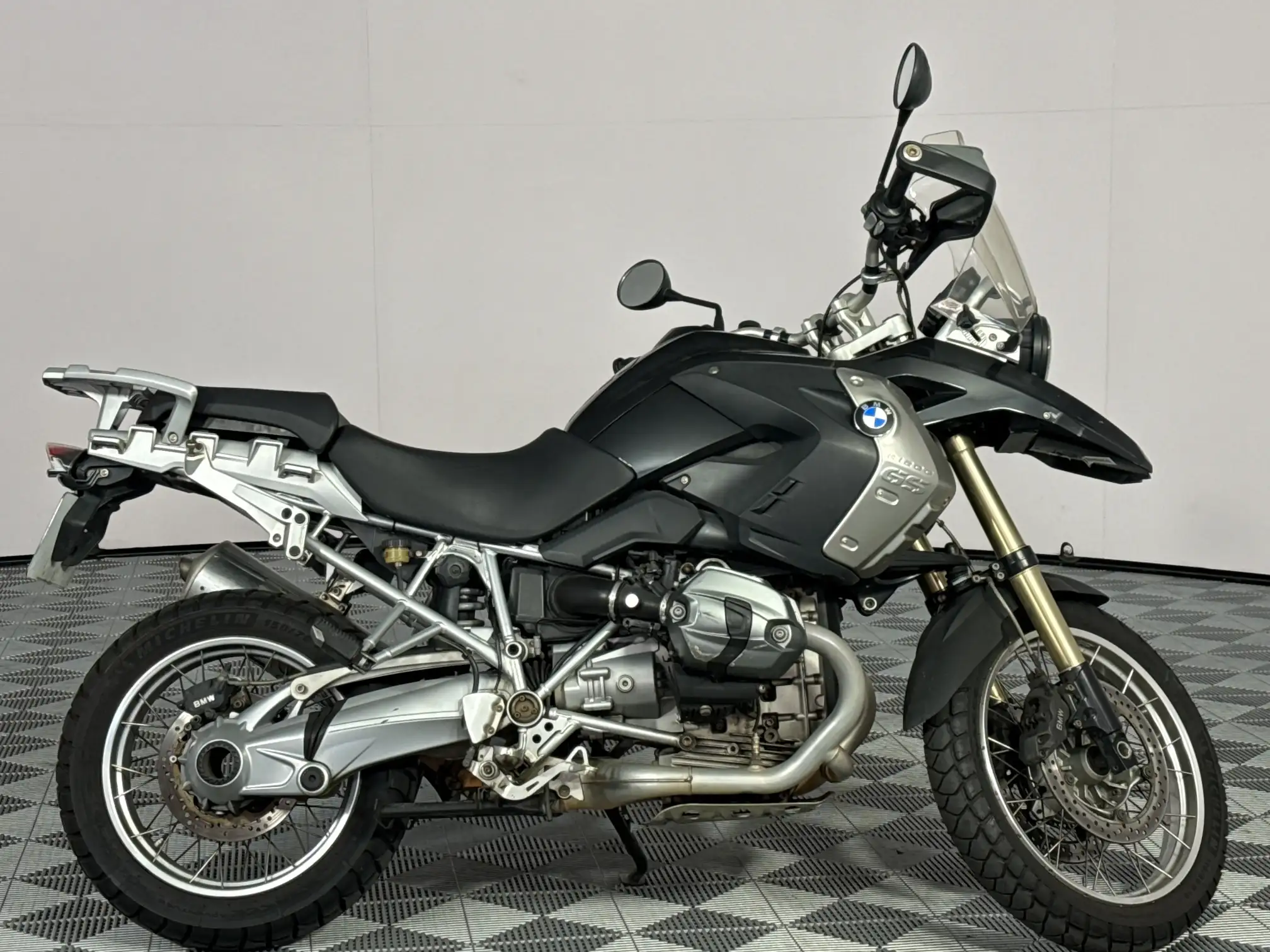 BMW R Series