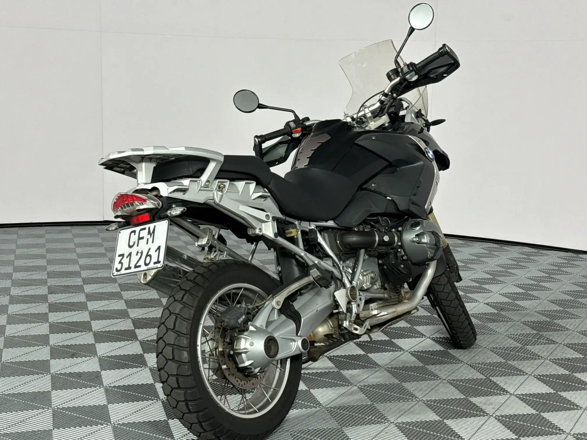 BMW R Series