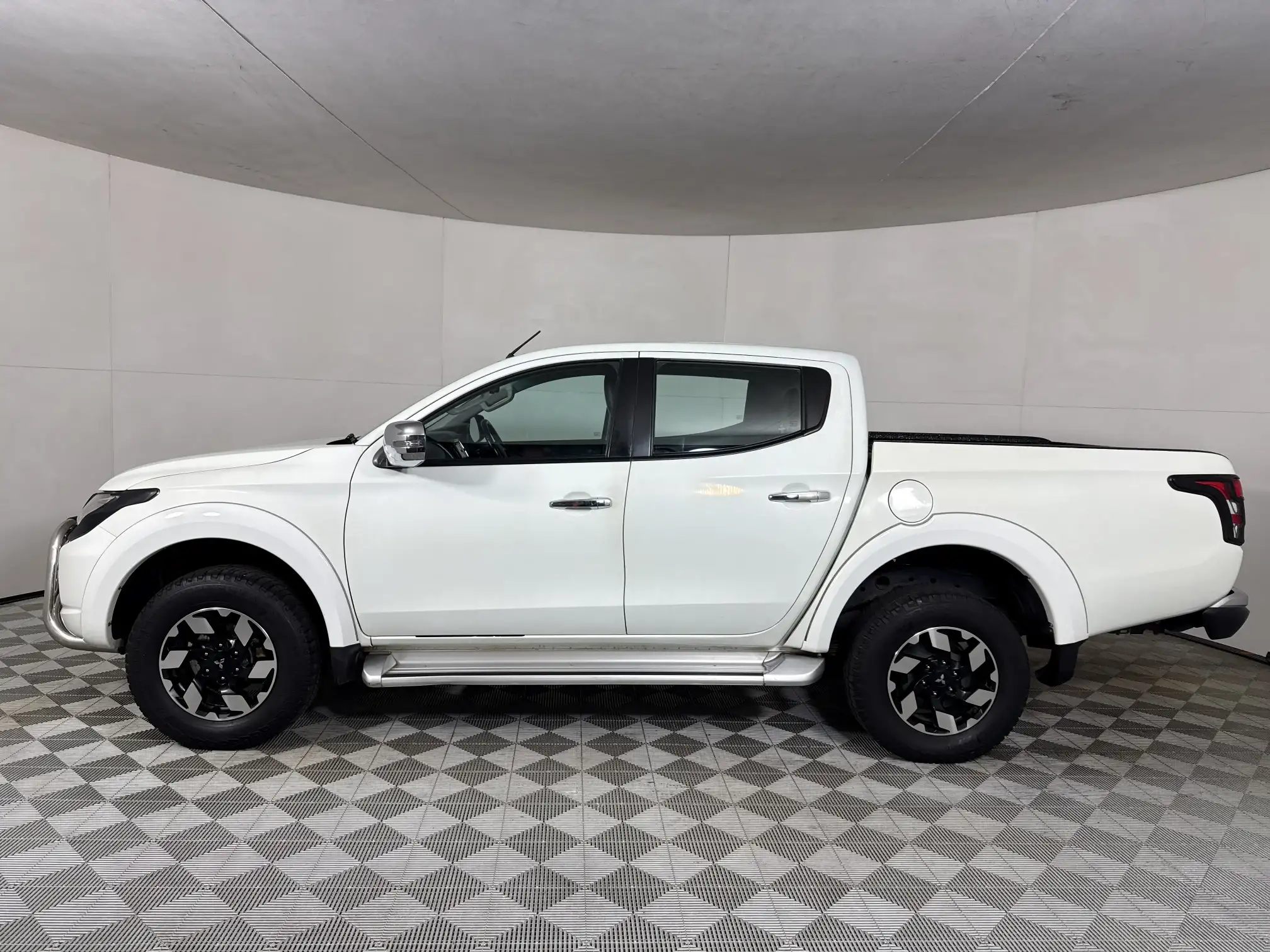 Mitsubishi Triton