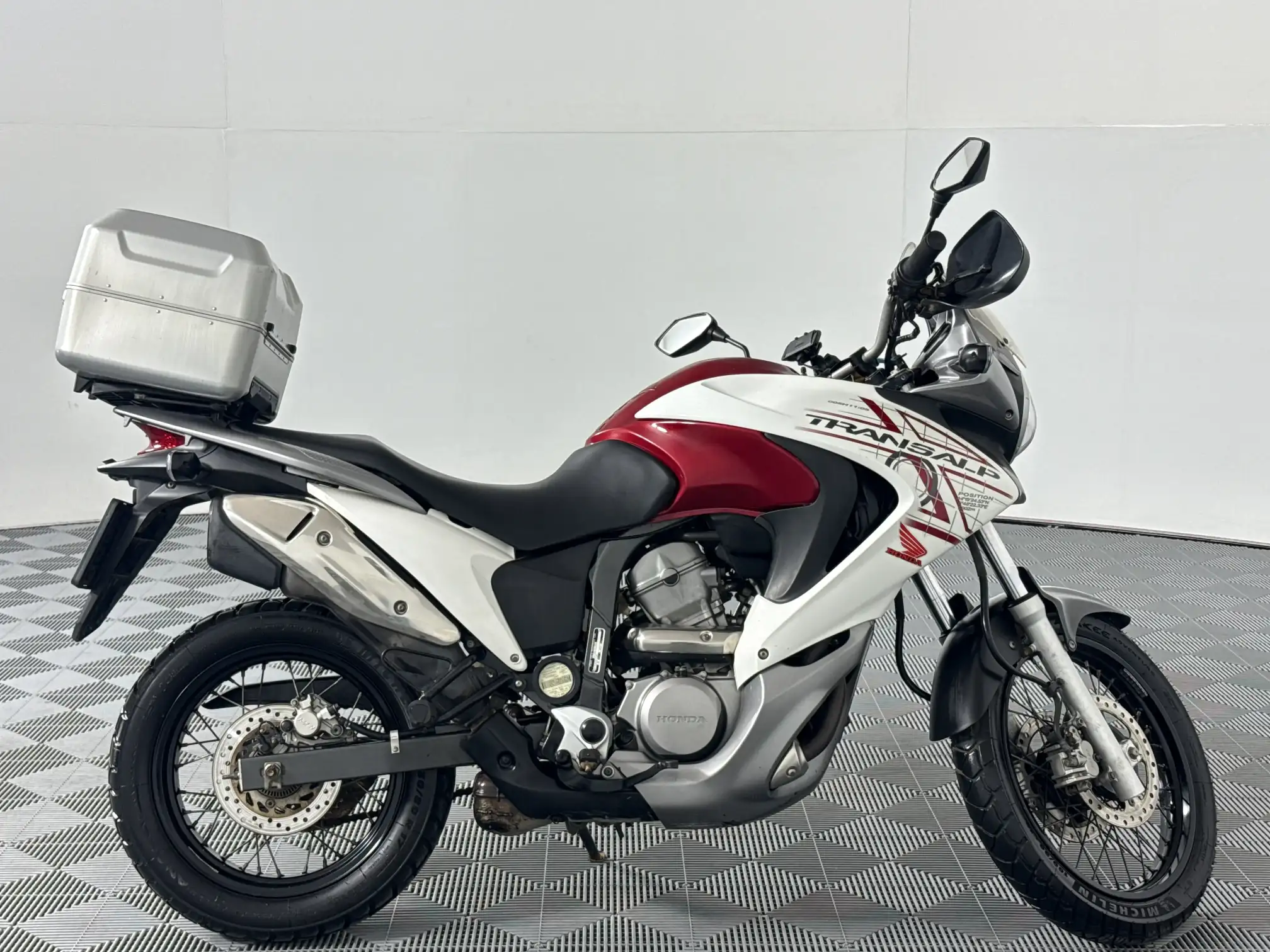 2011 Honda XL
