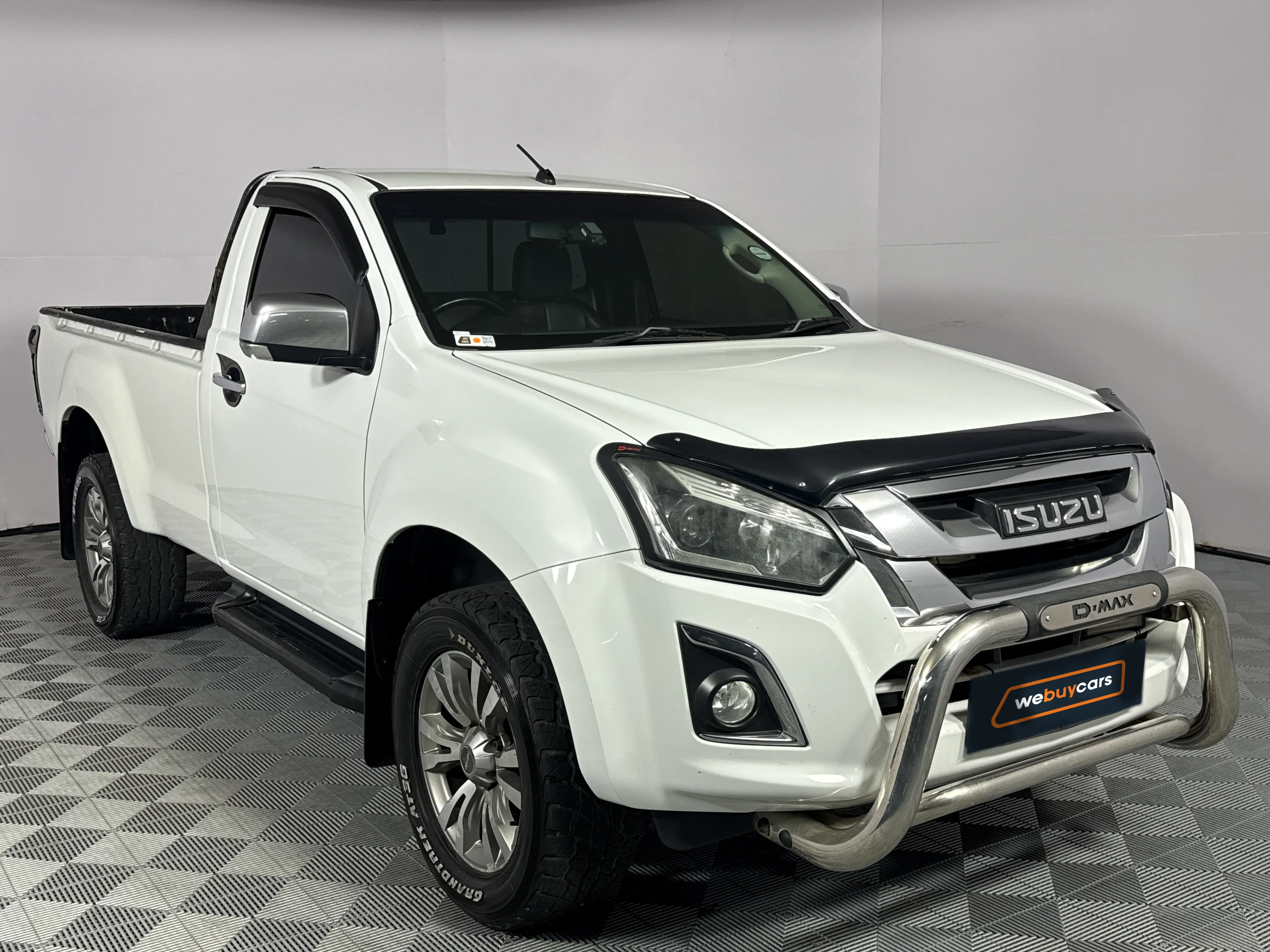 2019 Isuzu D-MAX 300 LX Single Cab Pick Up, photo 3