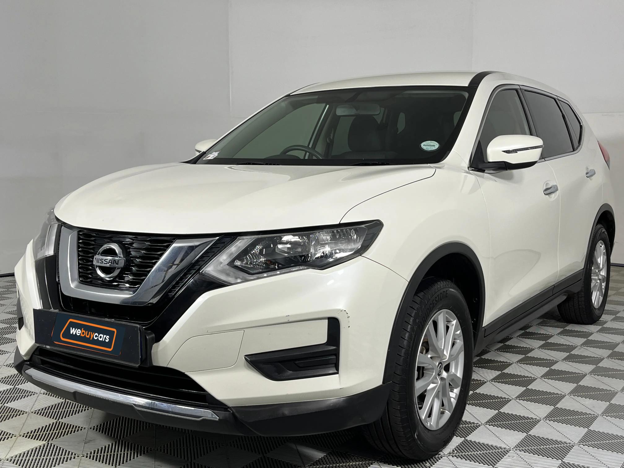 Nissan X-Trail VII 2.0 Visia 4x2