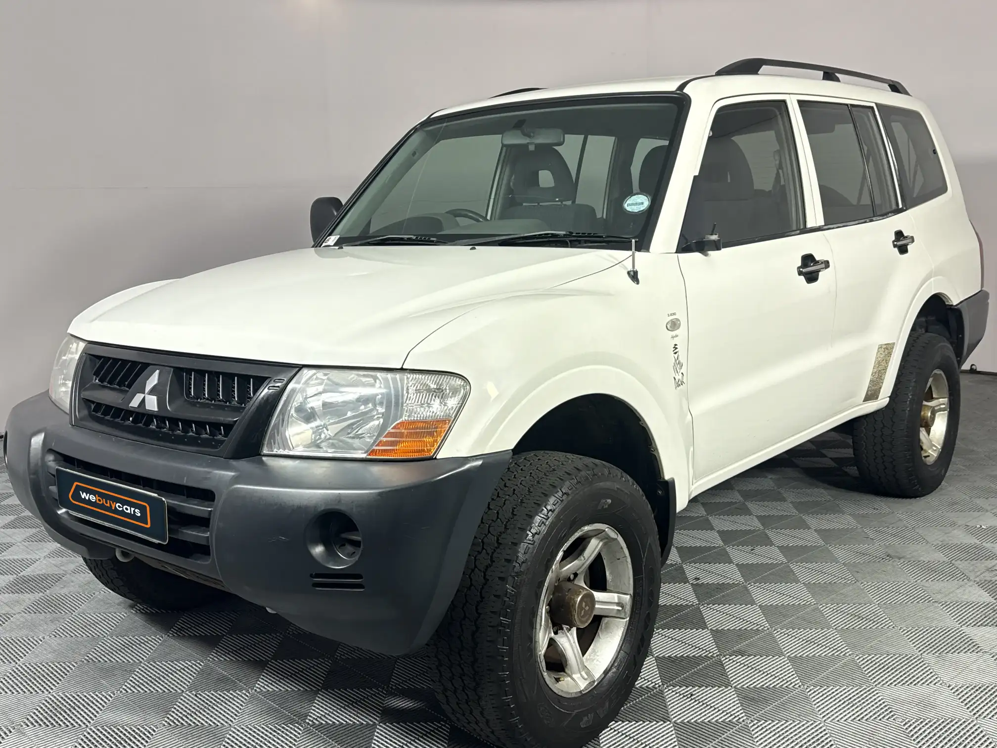 2005 Mitsubishi Pajero