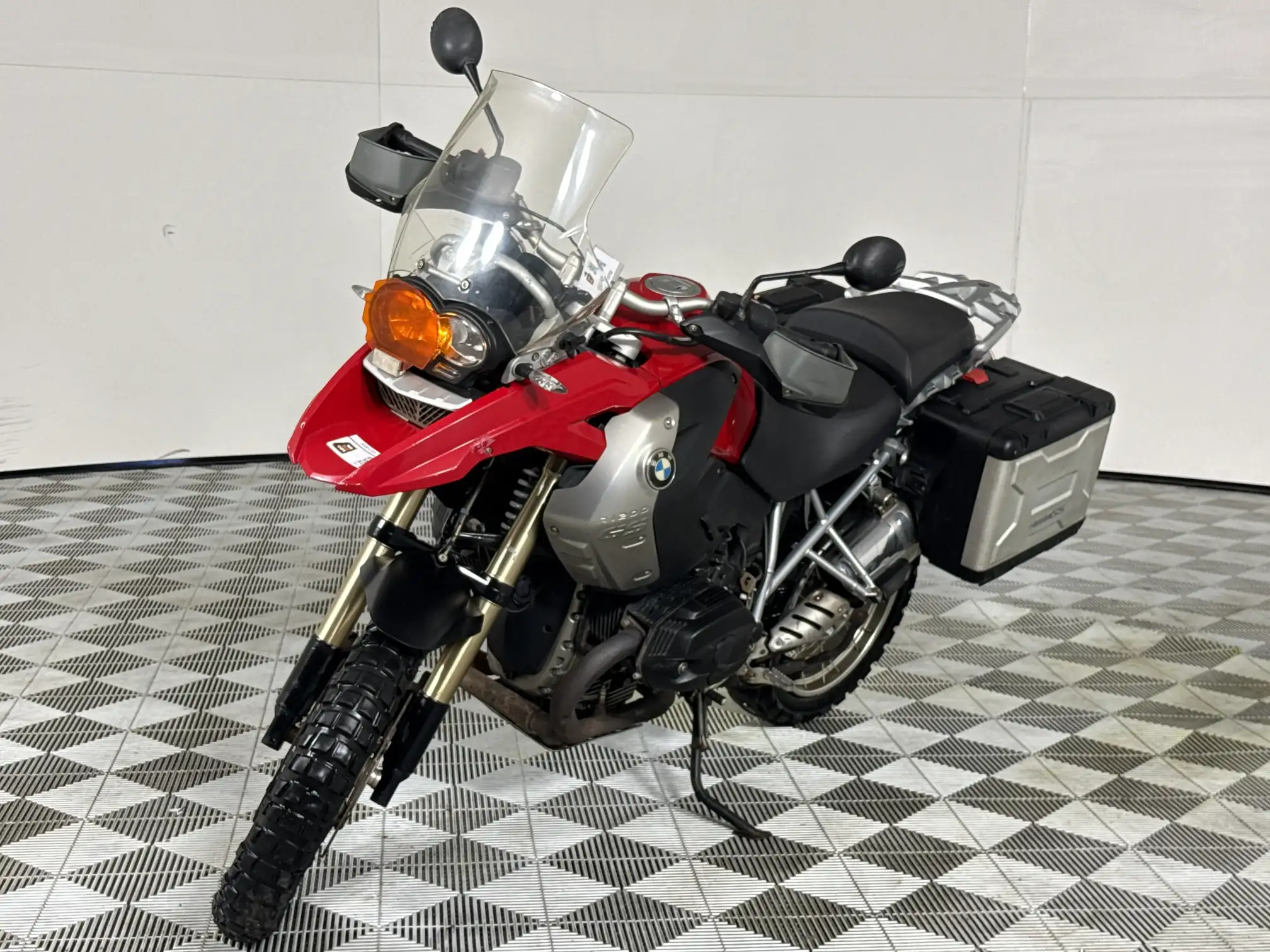 BMW R Series