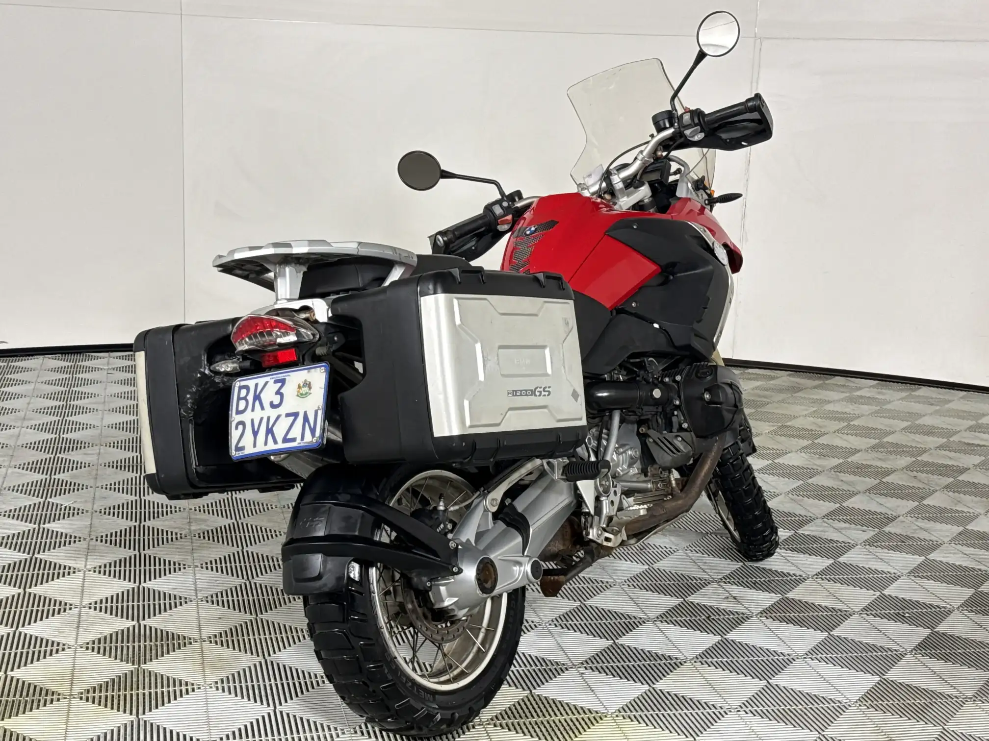 BMW R Series
