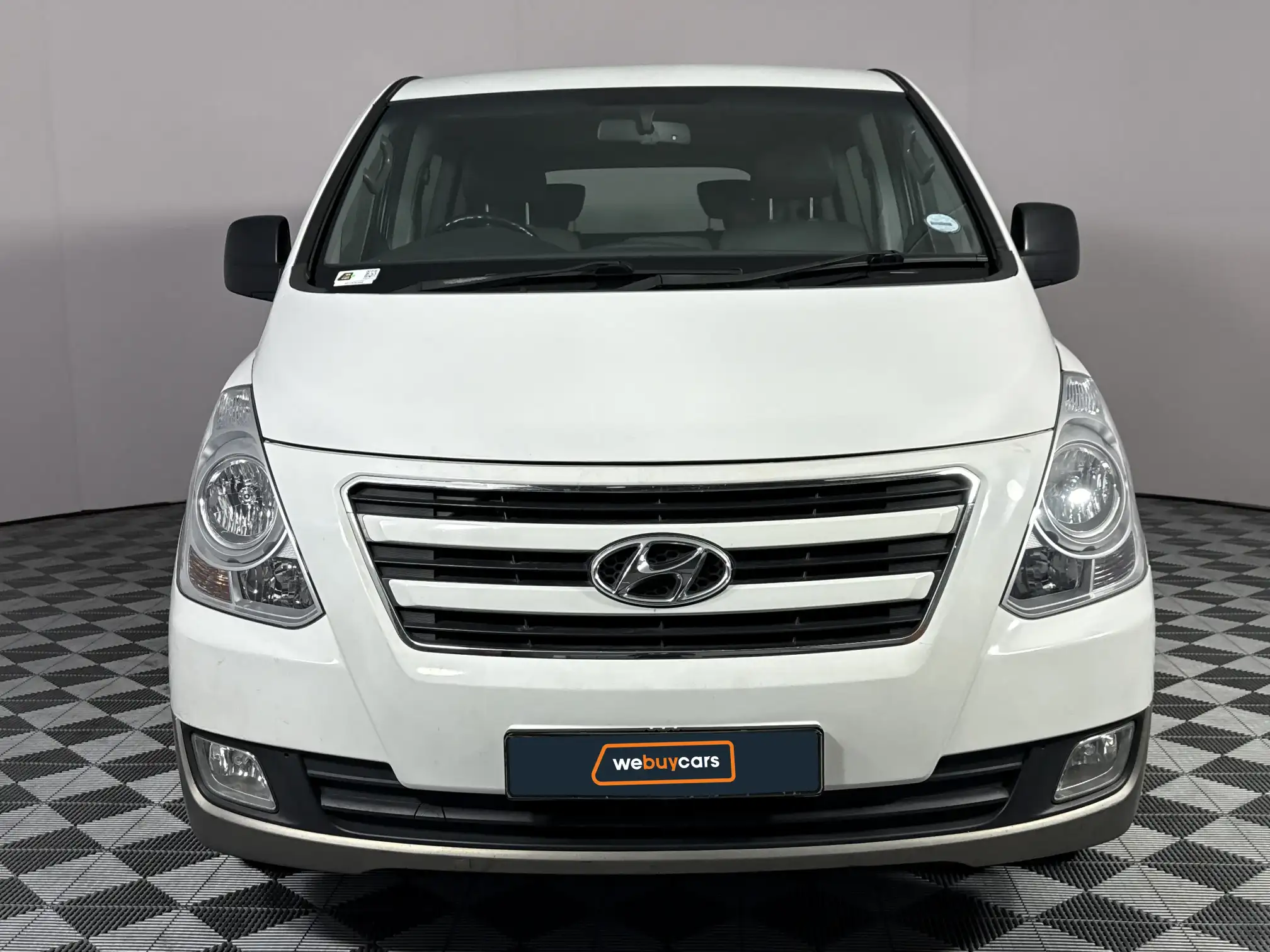 Hyundai H-1