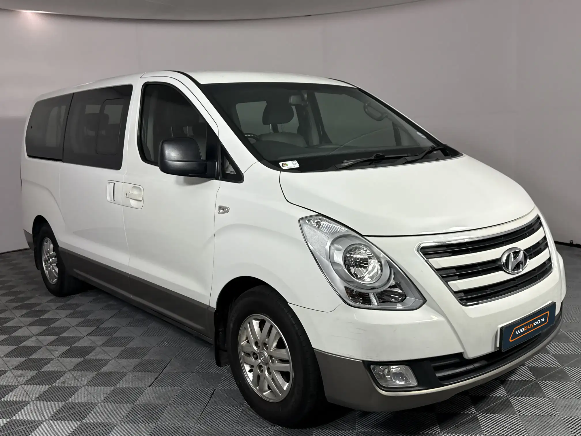 Hyundai H-1
