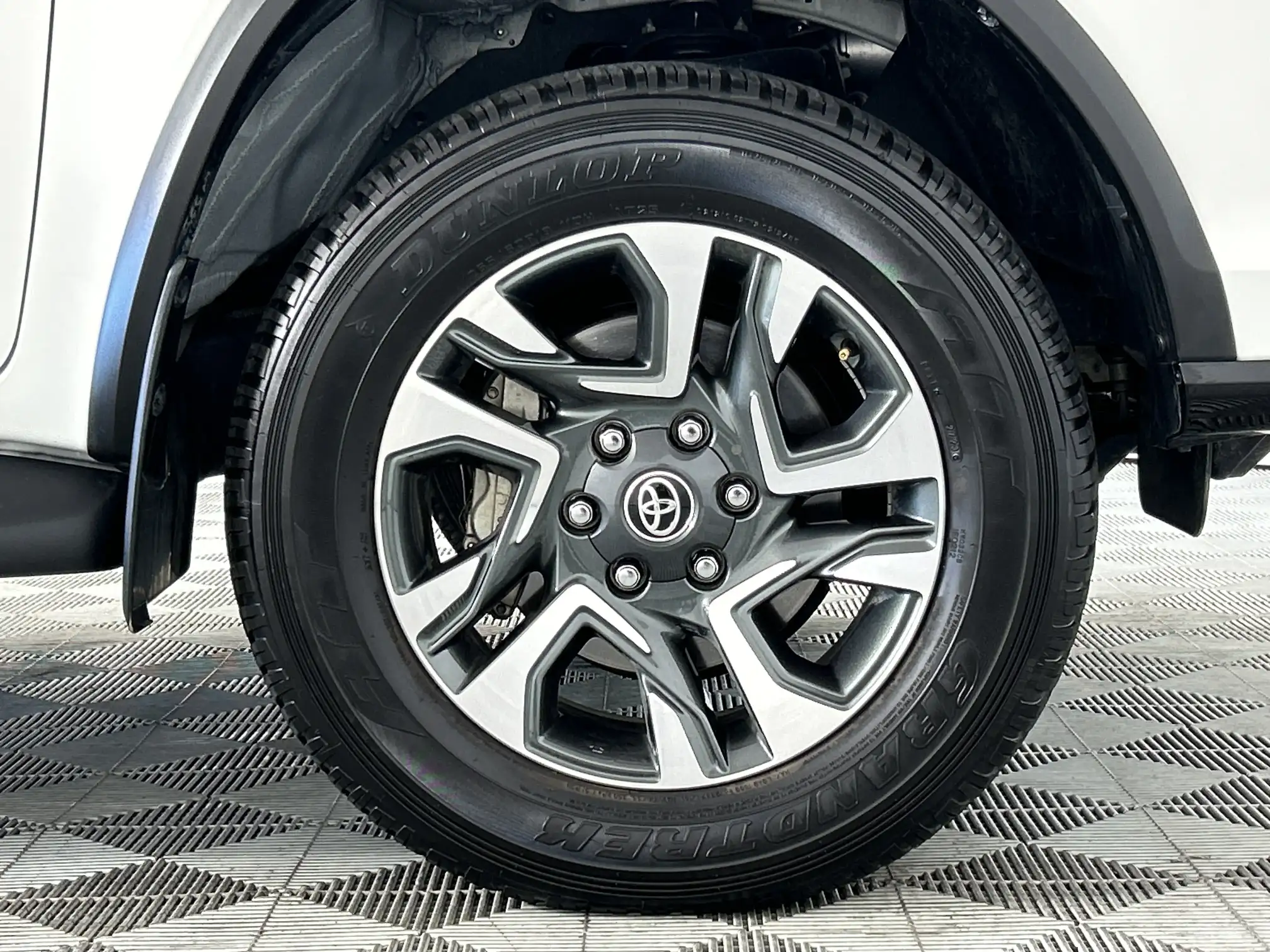 Toyota Fortuner