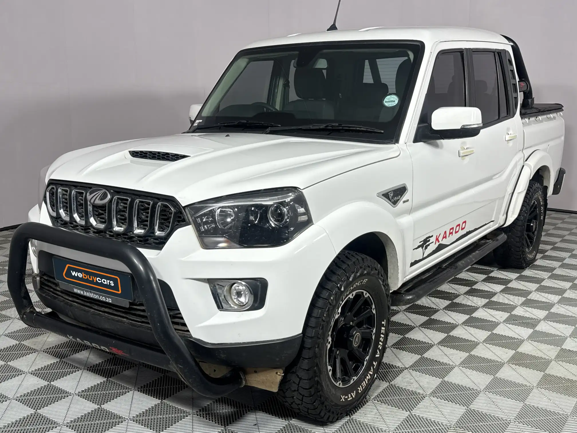 2023 Mahindra PIK UP