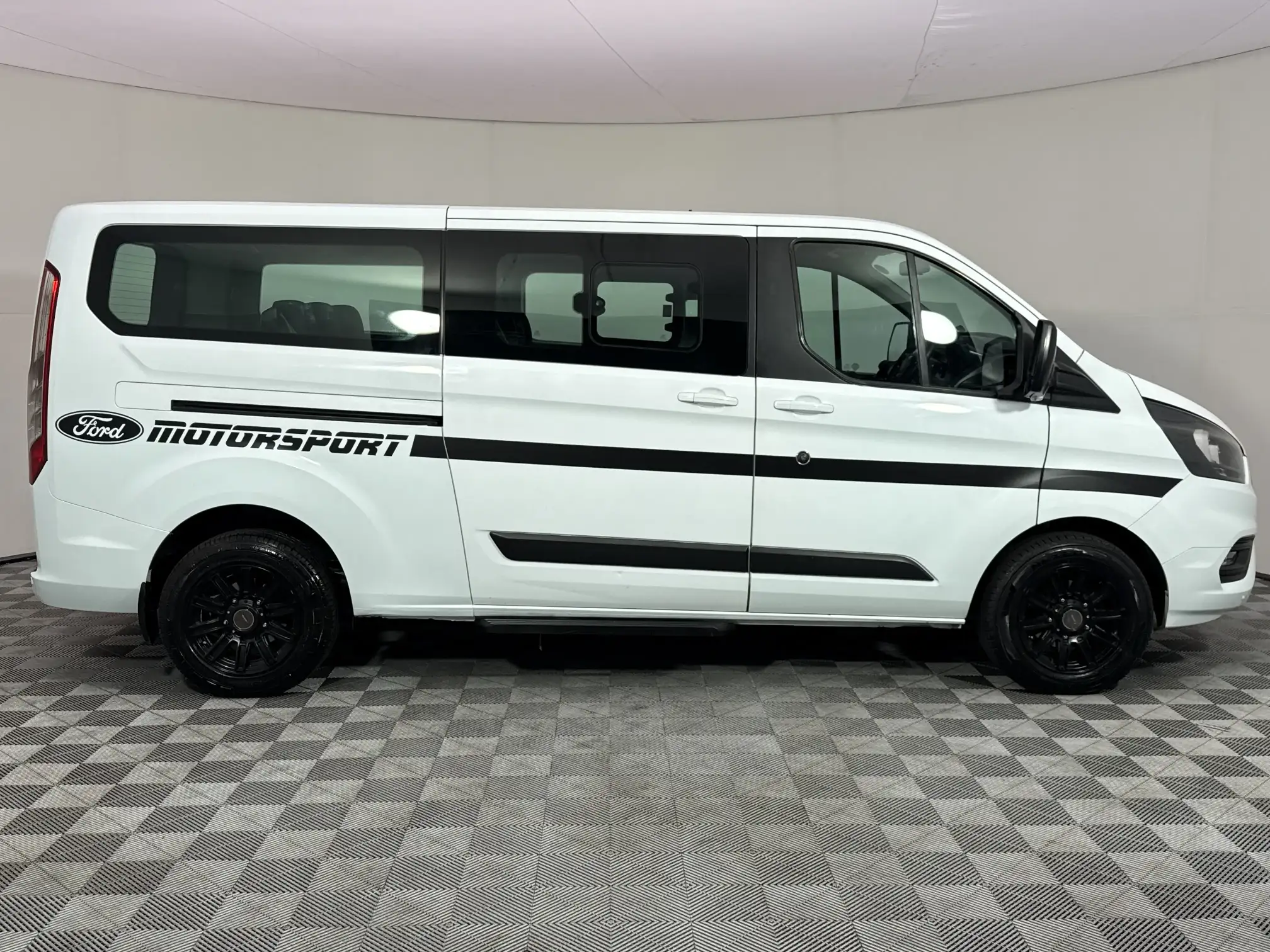 Ford Tourneo