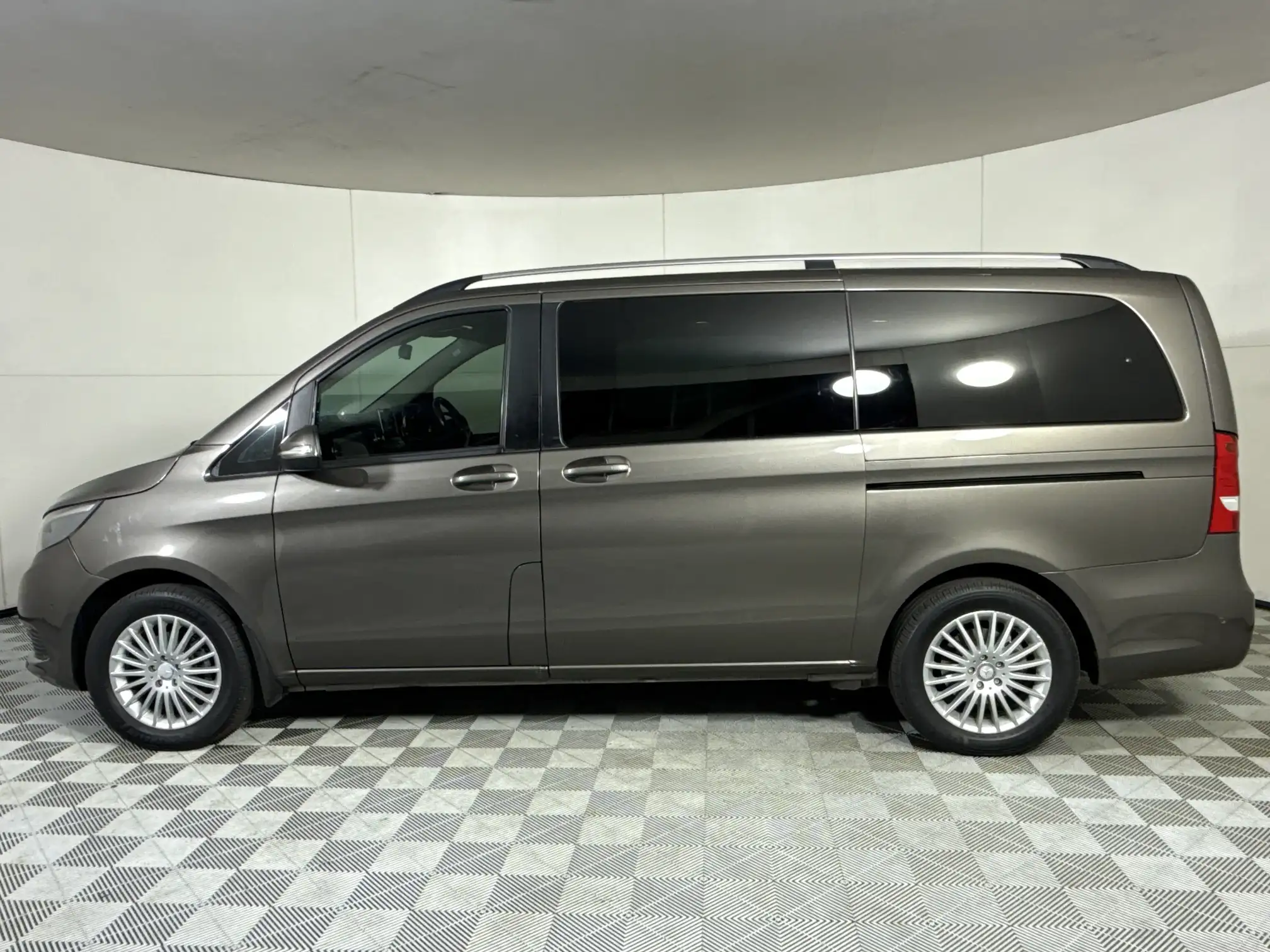 Mercedes-Benz Viano