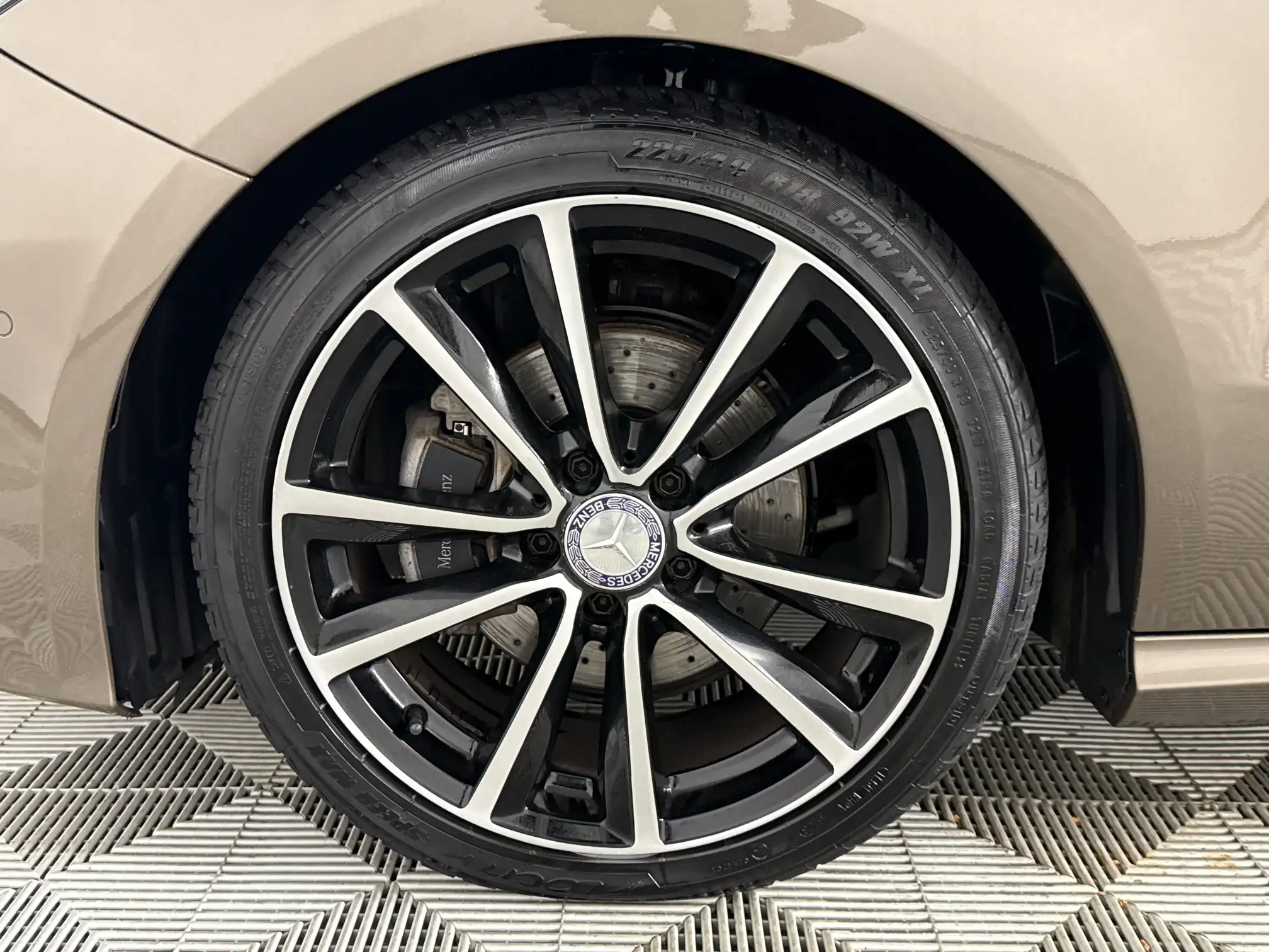 Mercedes-Benz B Class