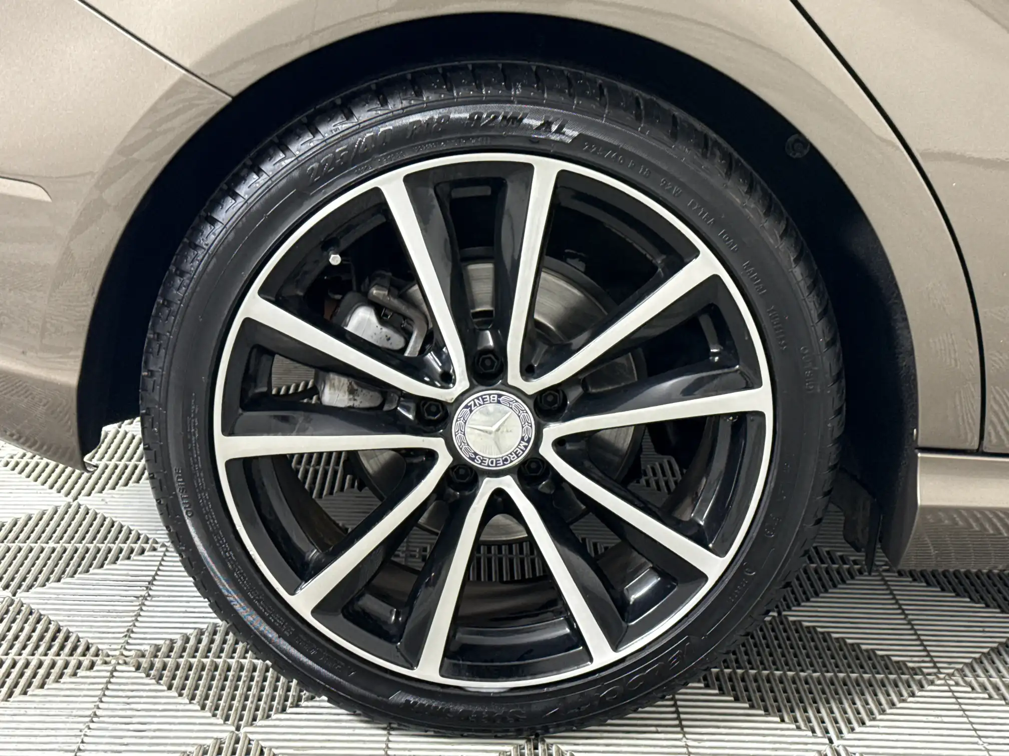 Mercedes-Benz B Class
