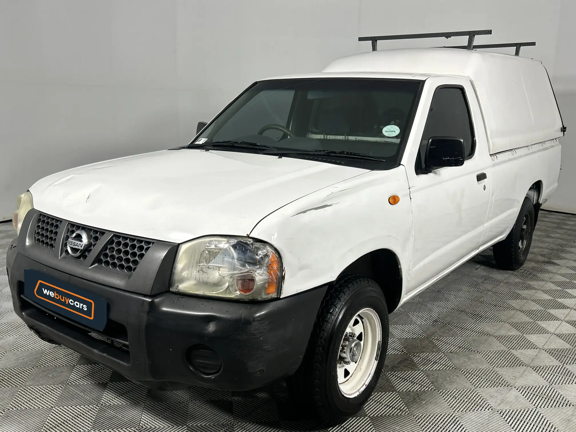 2016 Nissan Hardbody
