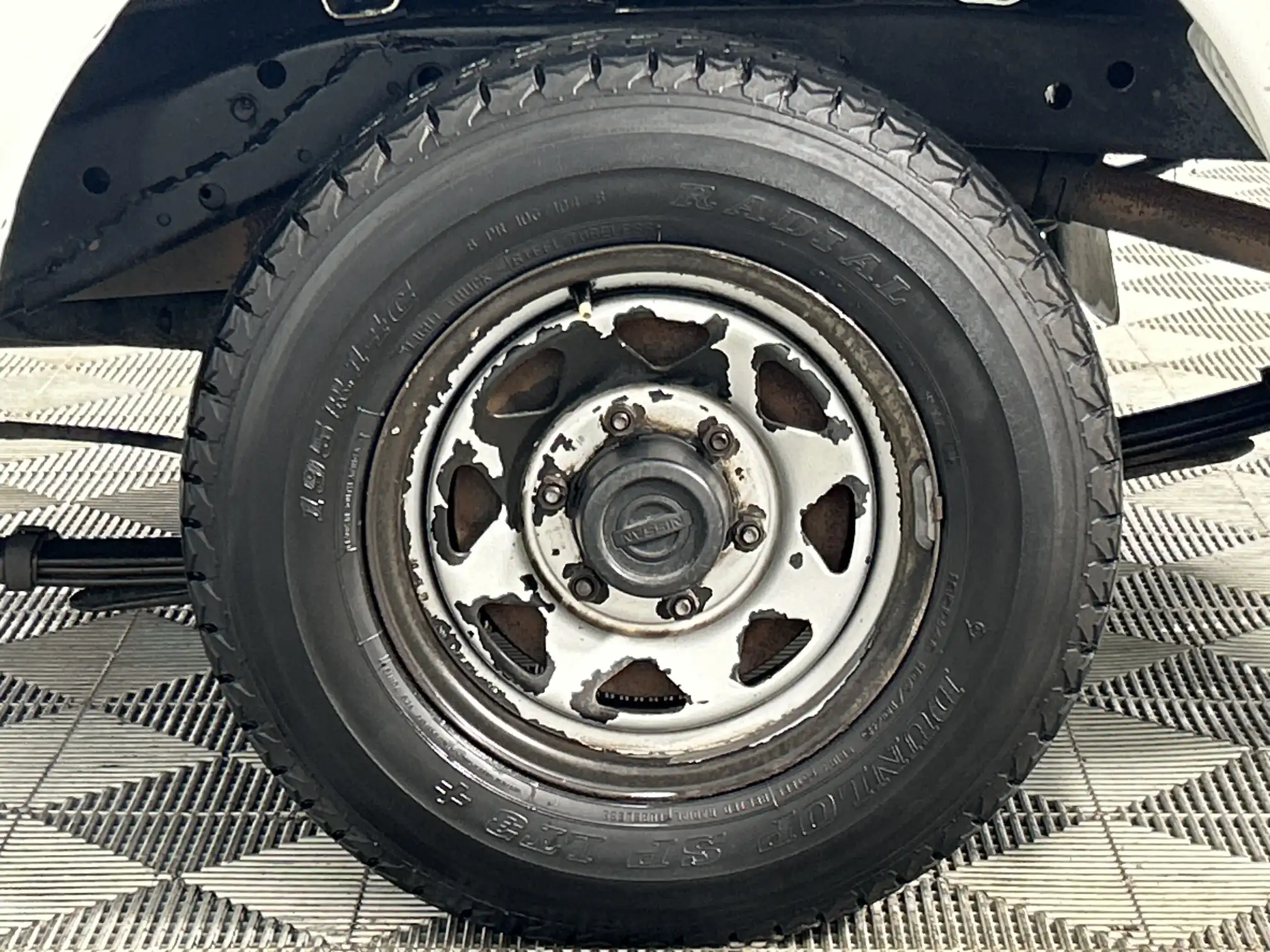 Nissan Hardbody