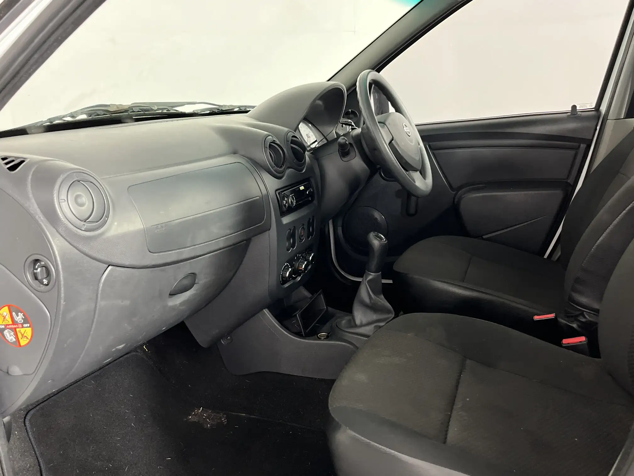 Nissan NP200