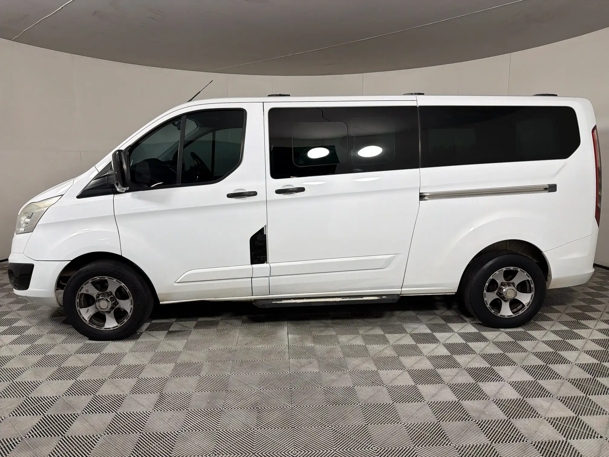 Ford Tourneo