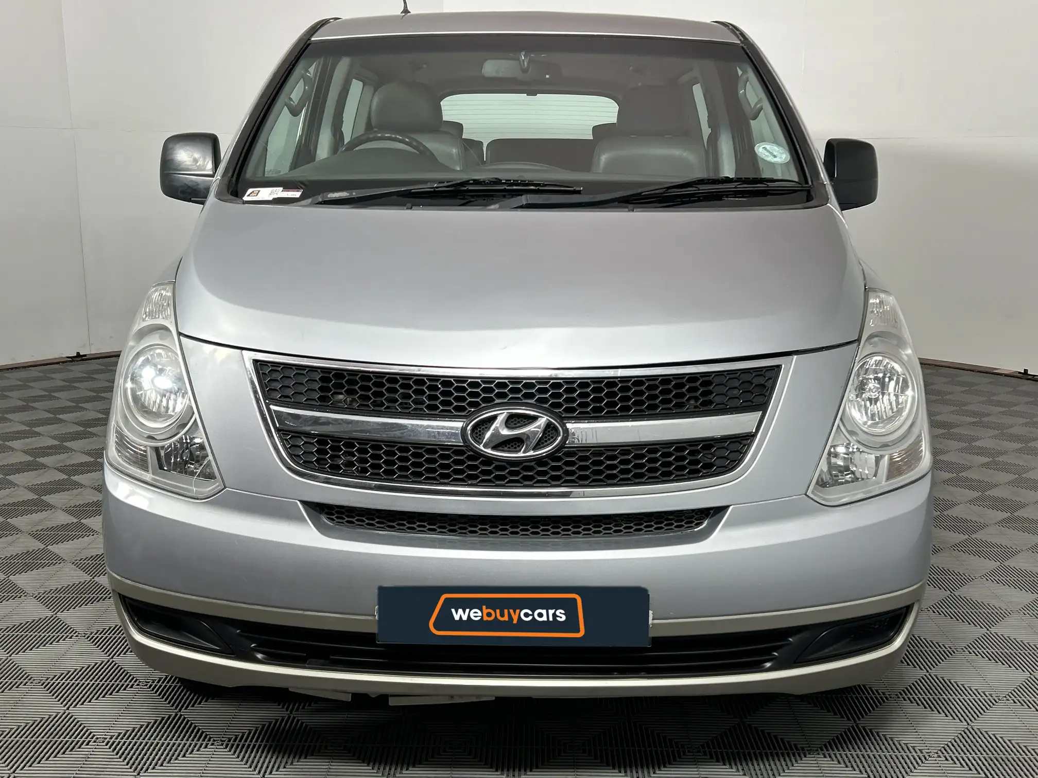 Hyundai H-1