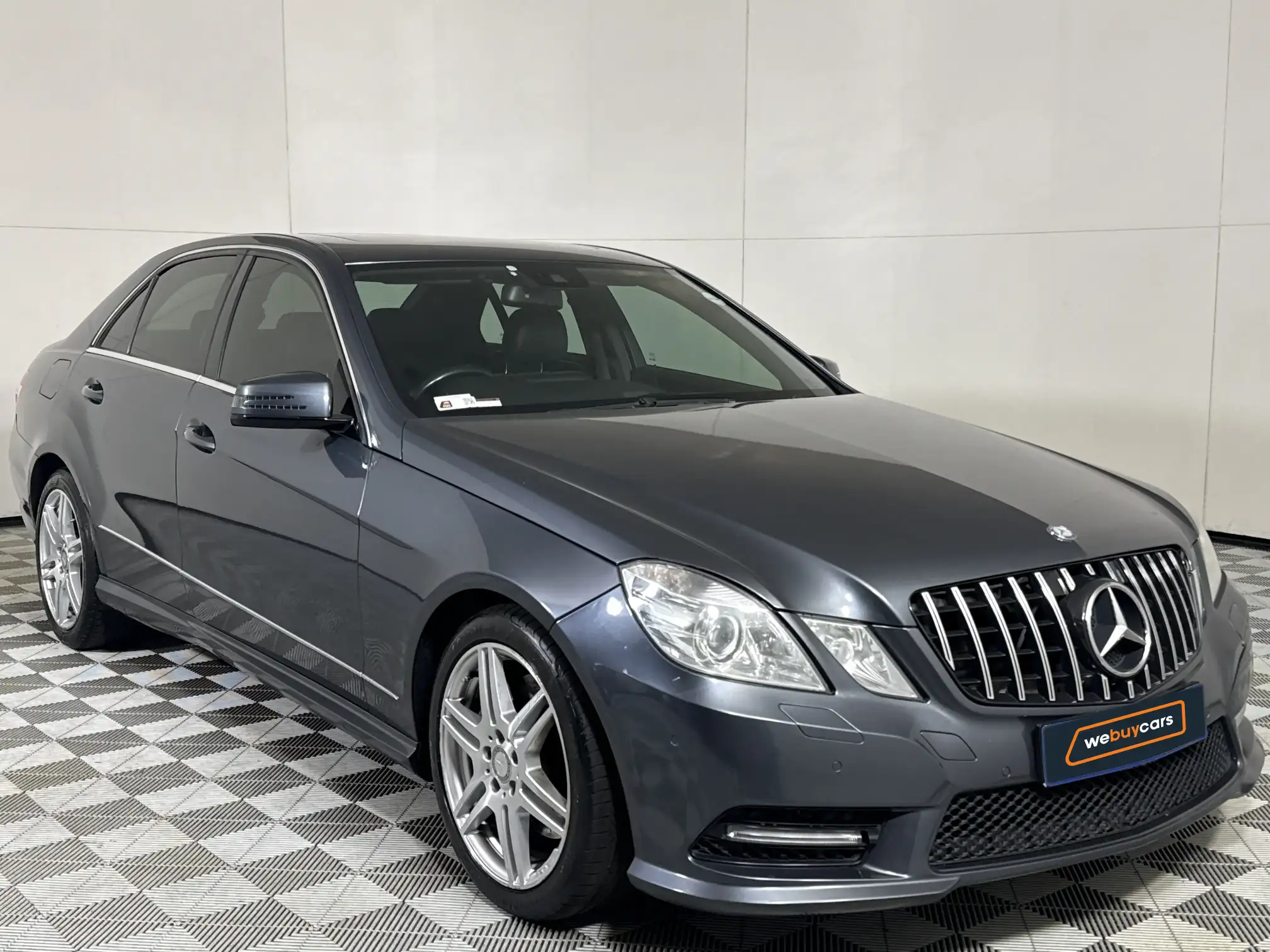 Mercedes-Benz E Class Sedan