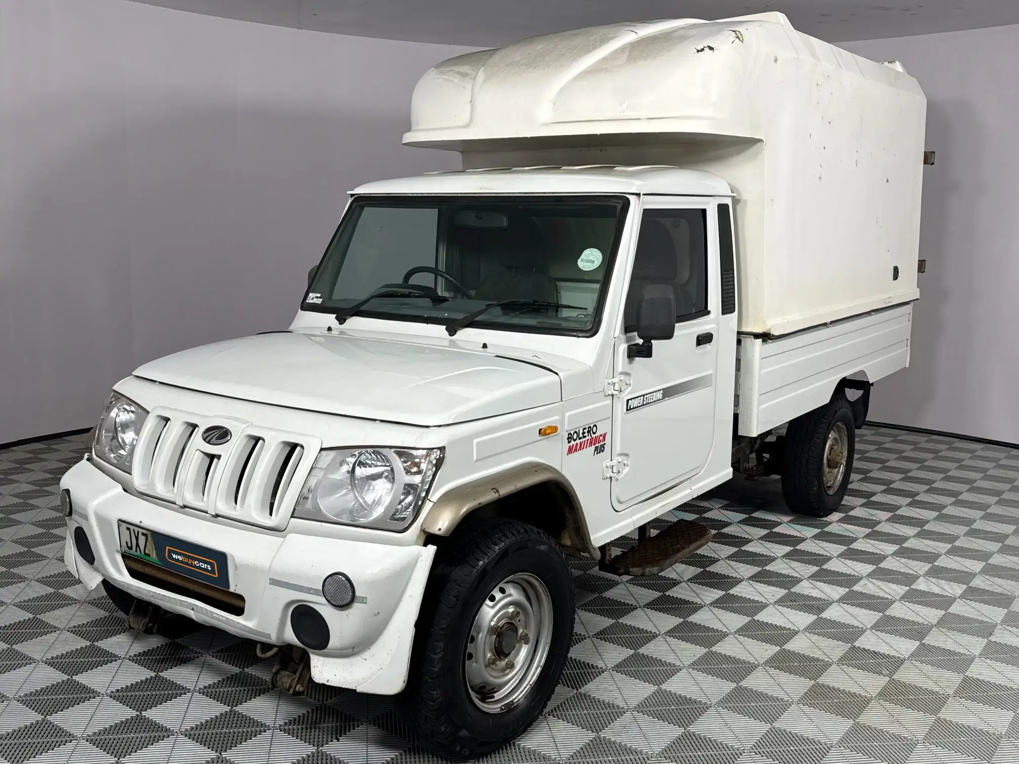 2022 Mahindra Bolero