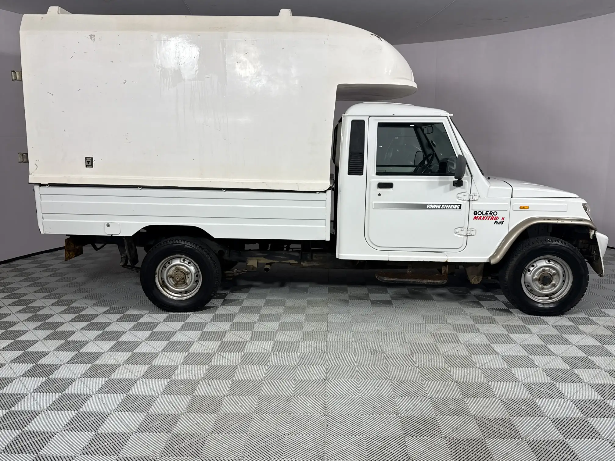 Mahindra Bolero