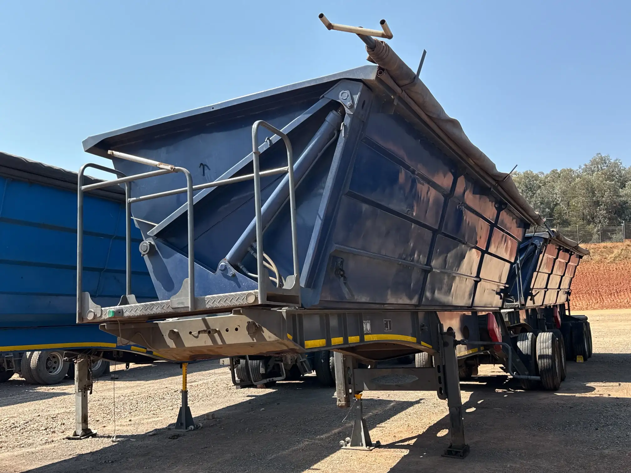 2025 HPC Side tipper