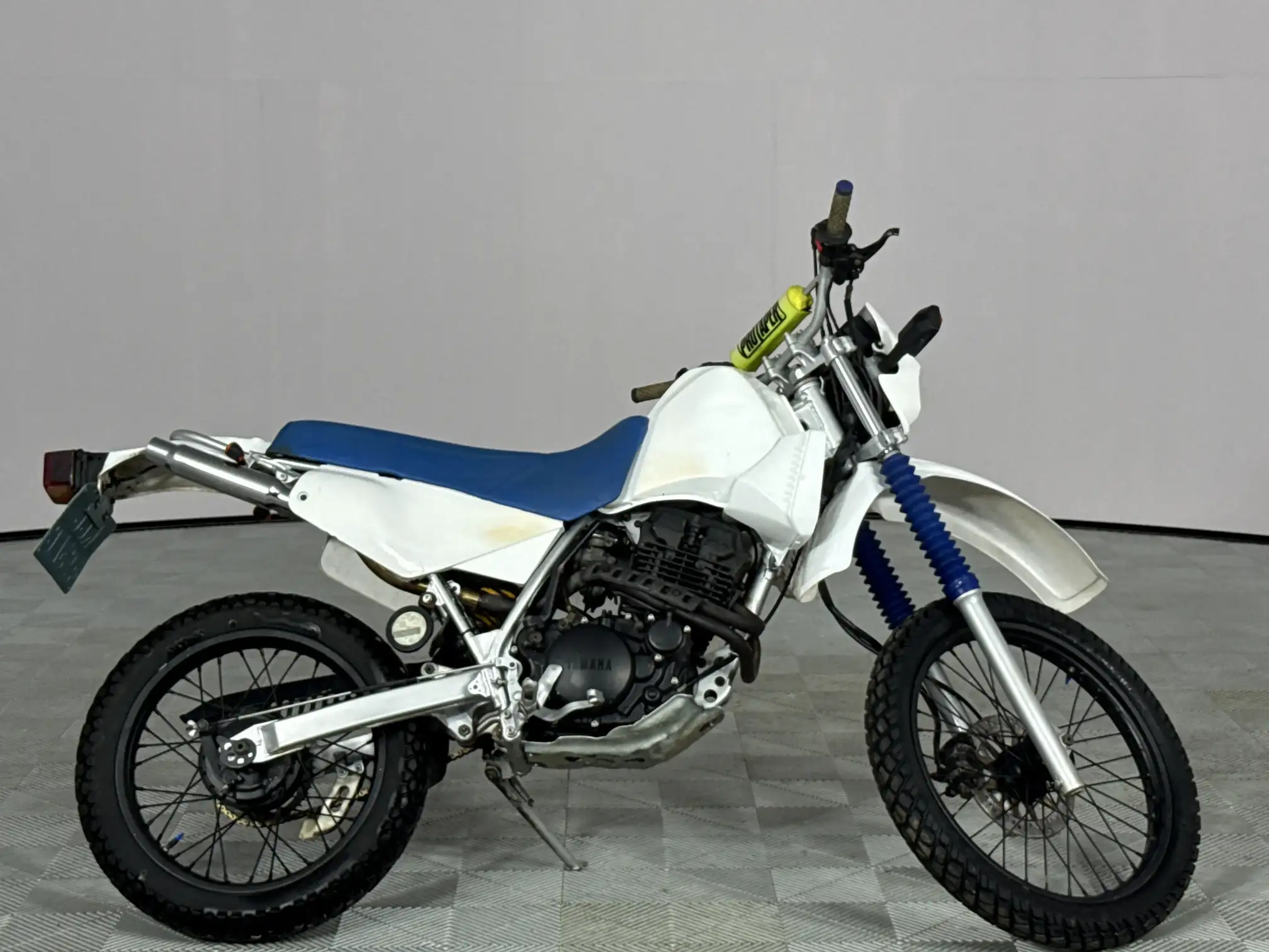 2001 Yamaha XT