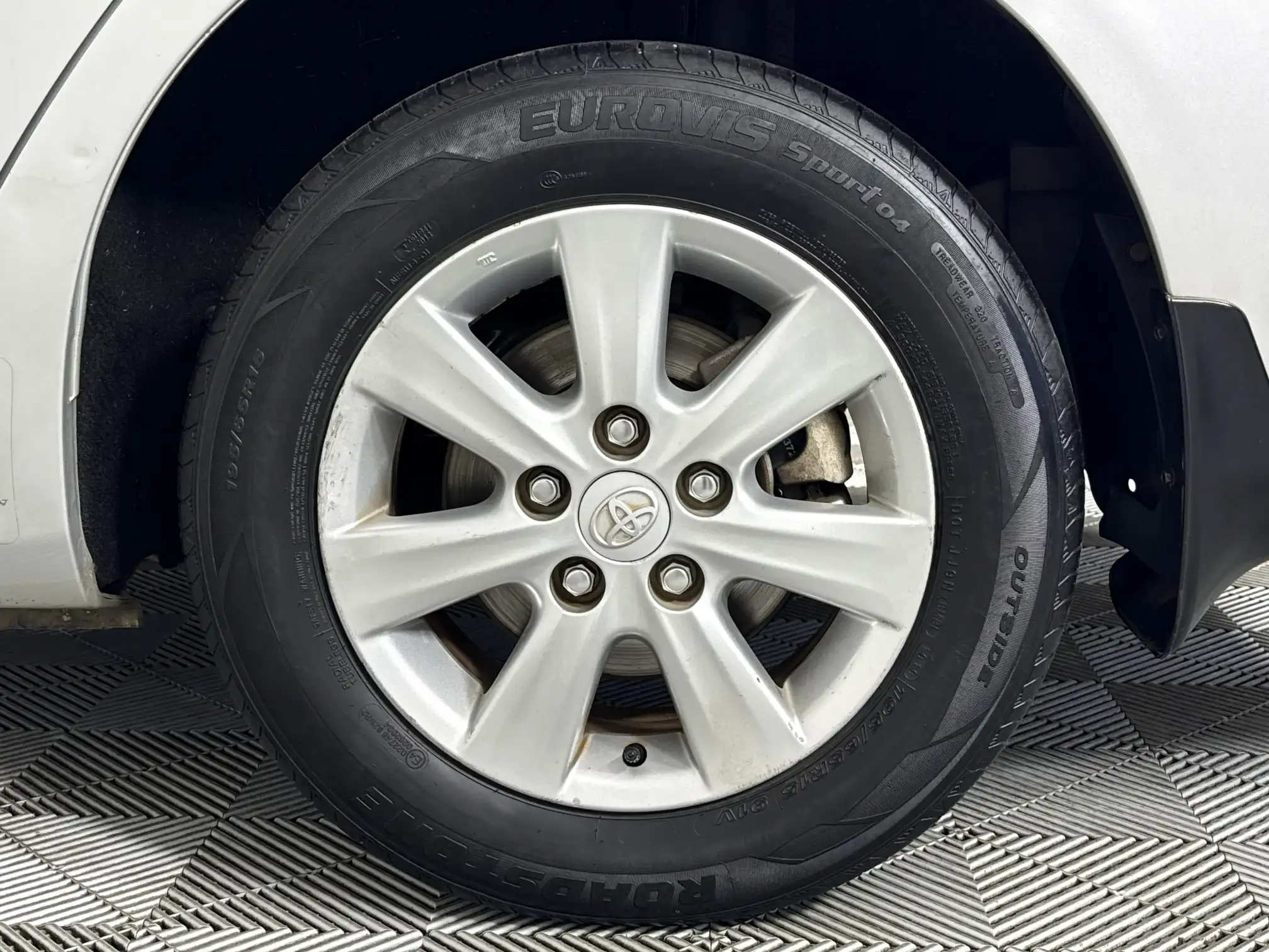 Toyota Corolla Quest