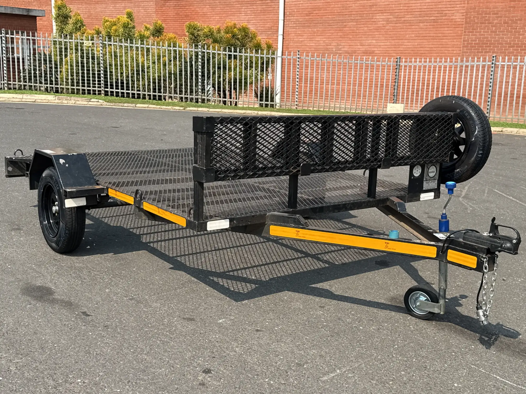 Custom Flatbed