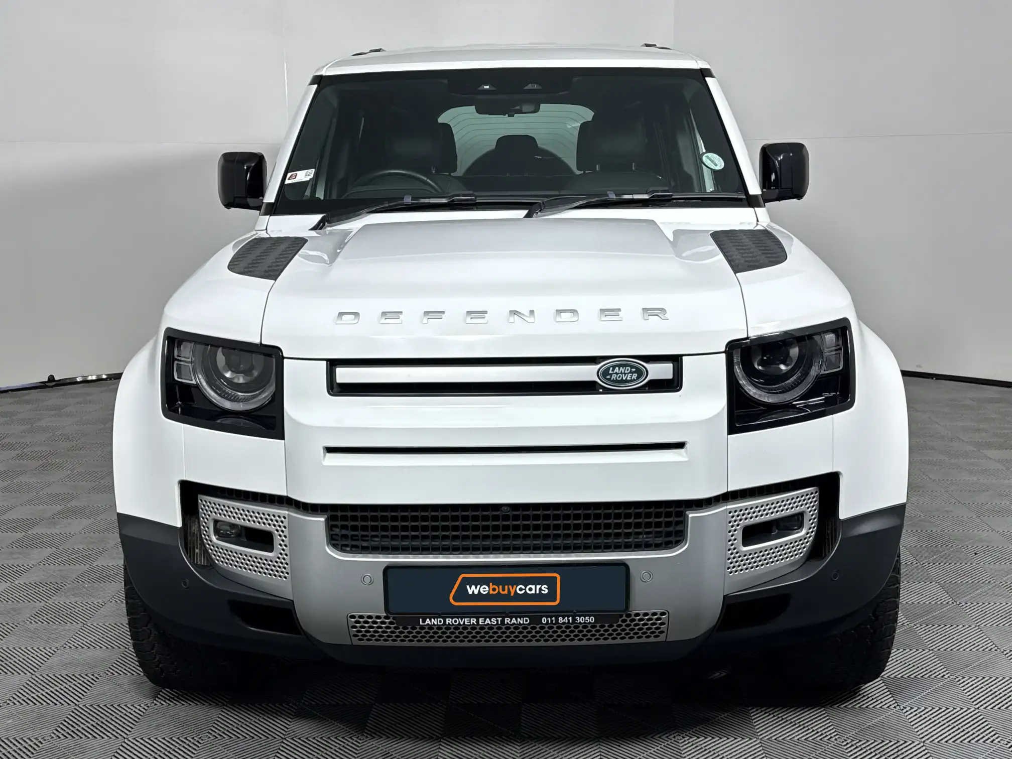 Land Rover Defender 110