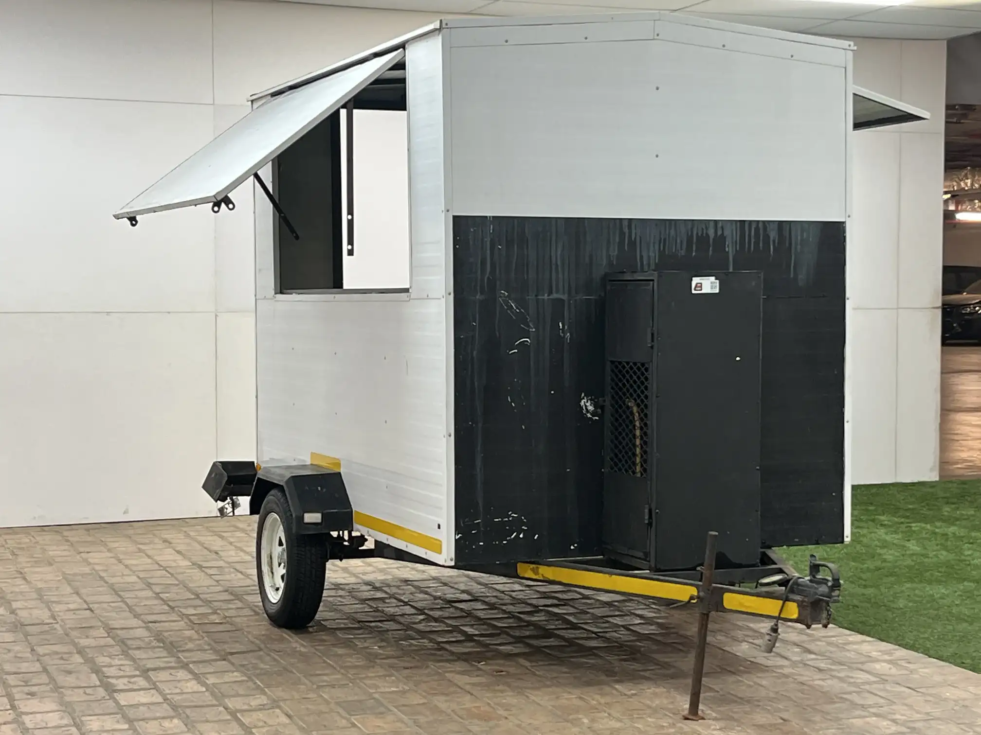 Custom Mobile Kitchen