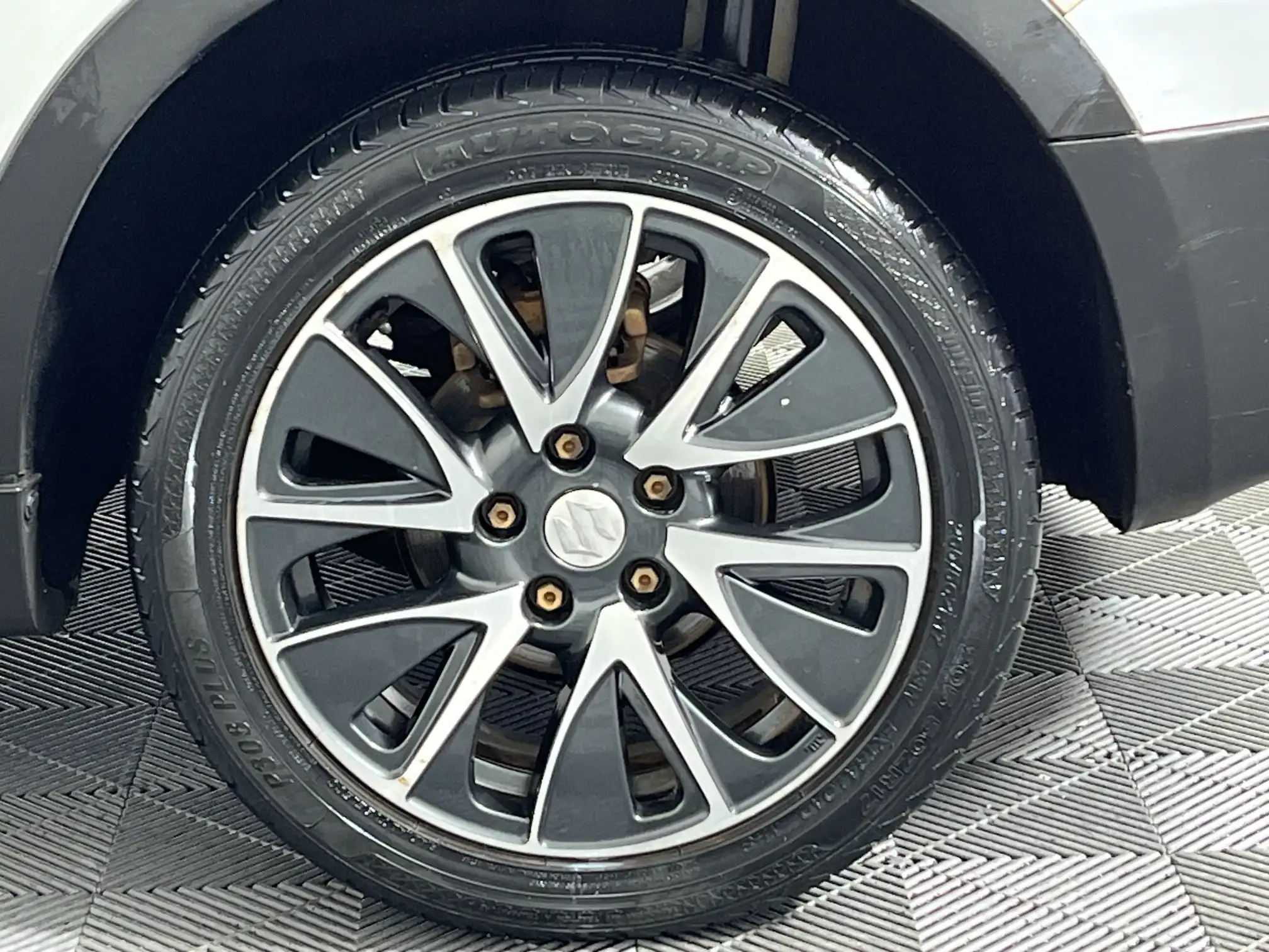 Suzuki SX4