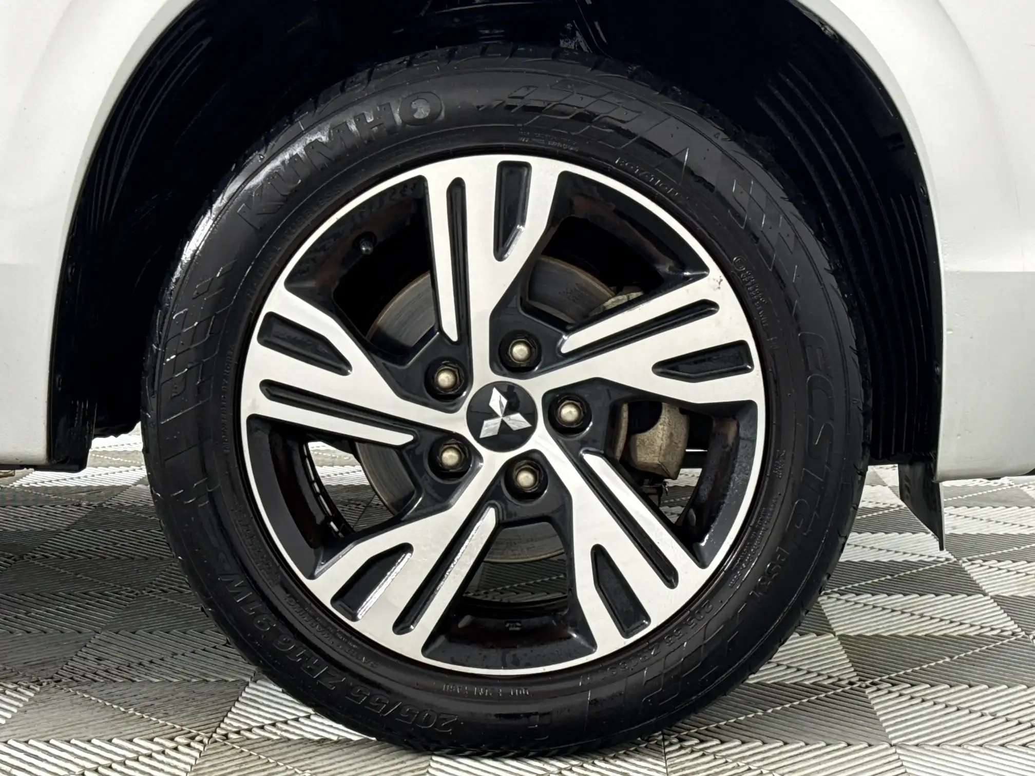 Mitsubishi Xpander