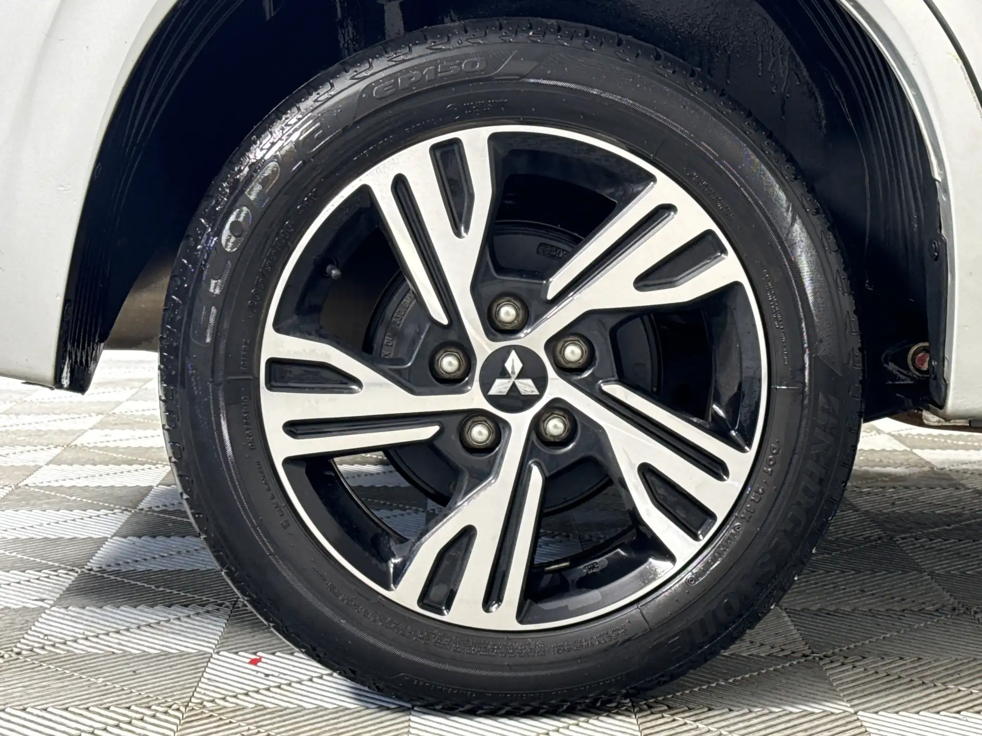 Mitsubishi Xpander